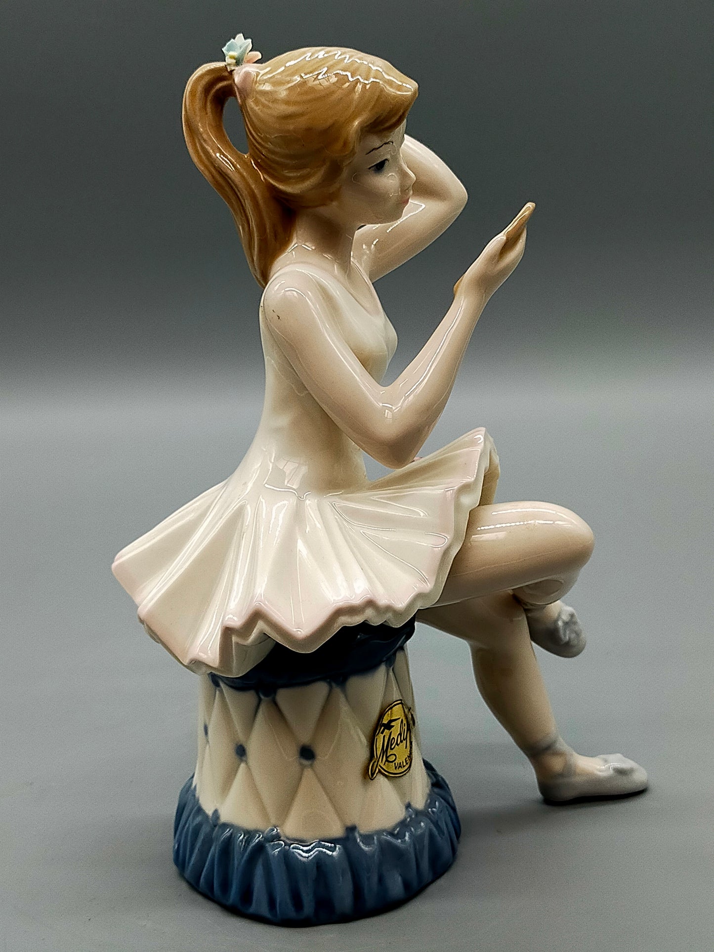 Spanische Mediflor Porzellan Figur Ballerina mit Spiegel Handarbeit