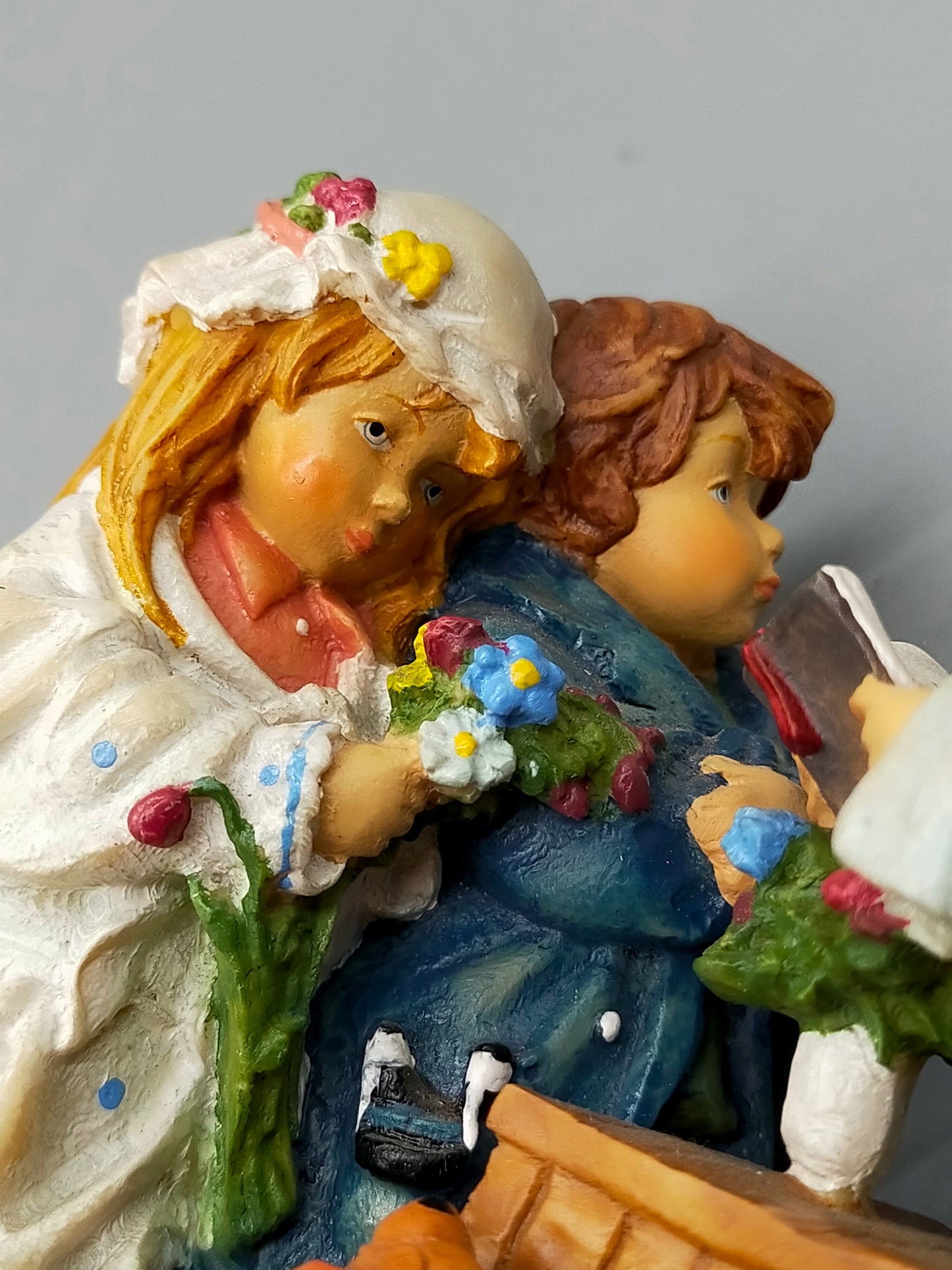 Original Lisi Martin by Dolfi Skulptur Kinder-Hochzeit Szenerie