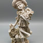 Mädchen mit Blumenstrauß Figur Detailreiche Dekofigur