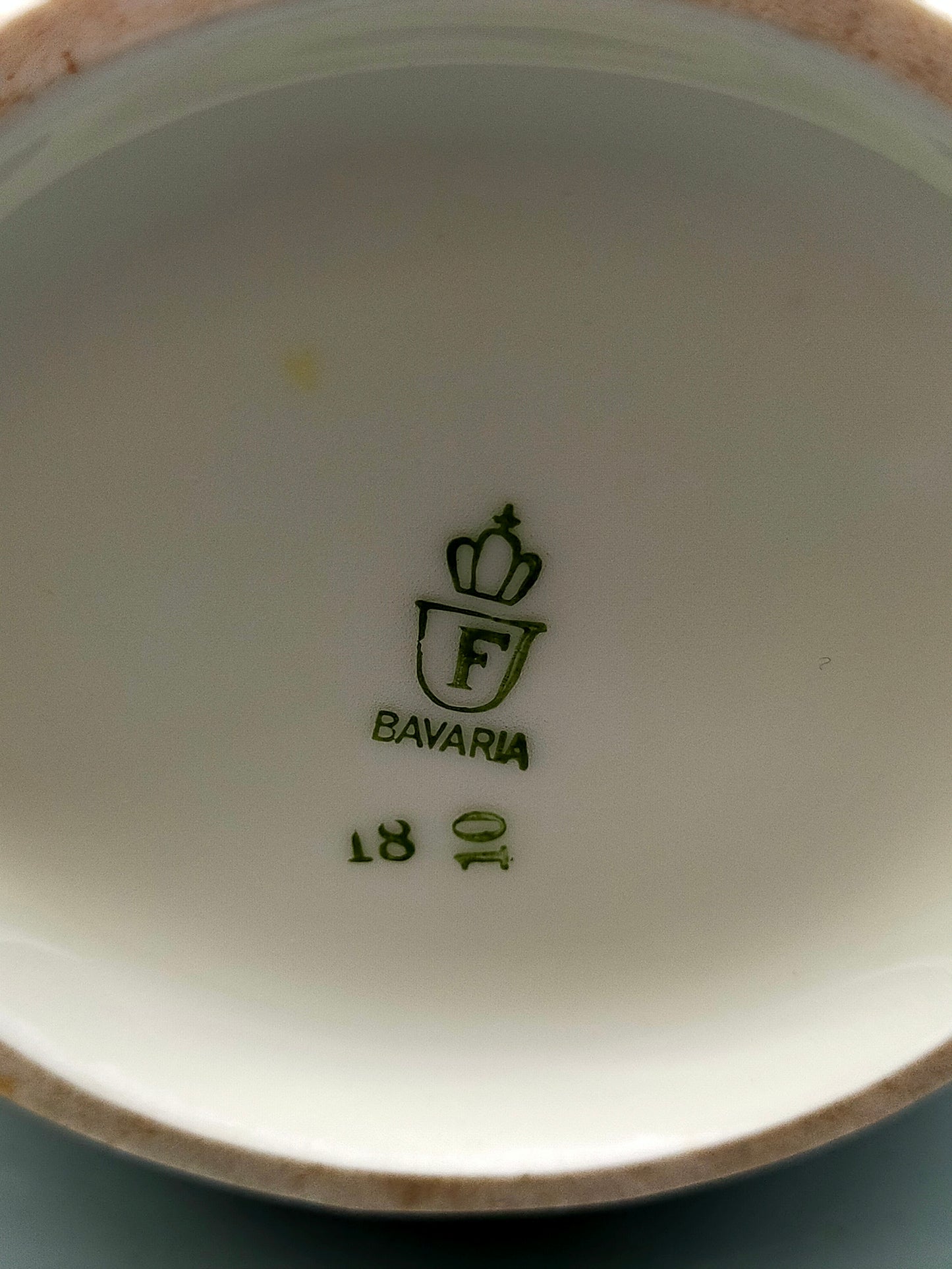 Klassische Bavaria Porzellan Vase mit Blumendekor und Goldrand