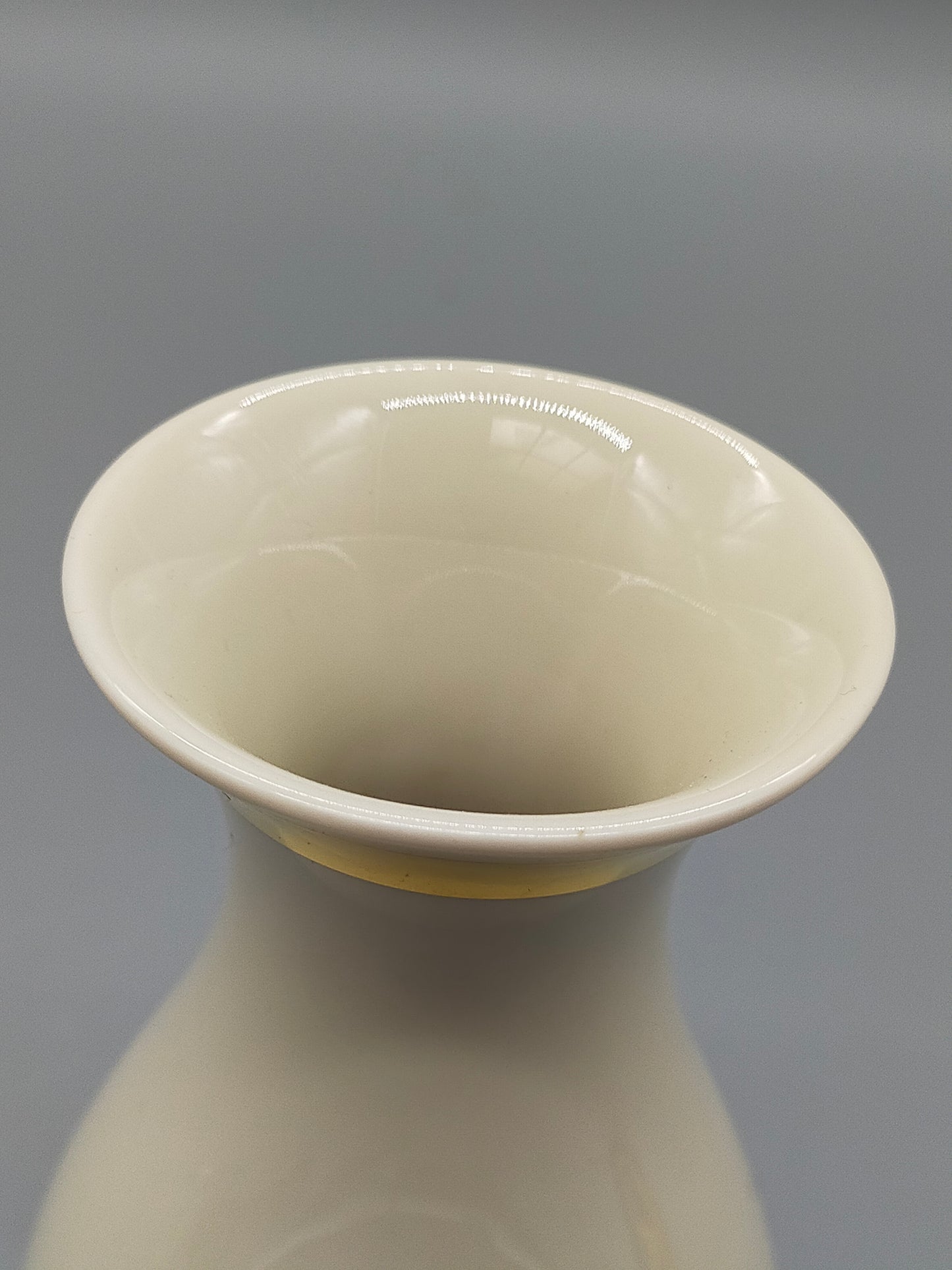 Fürstenberg Porzellan Vase Weiss Goldrand Elegantes Design