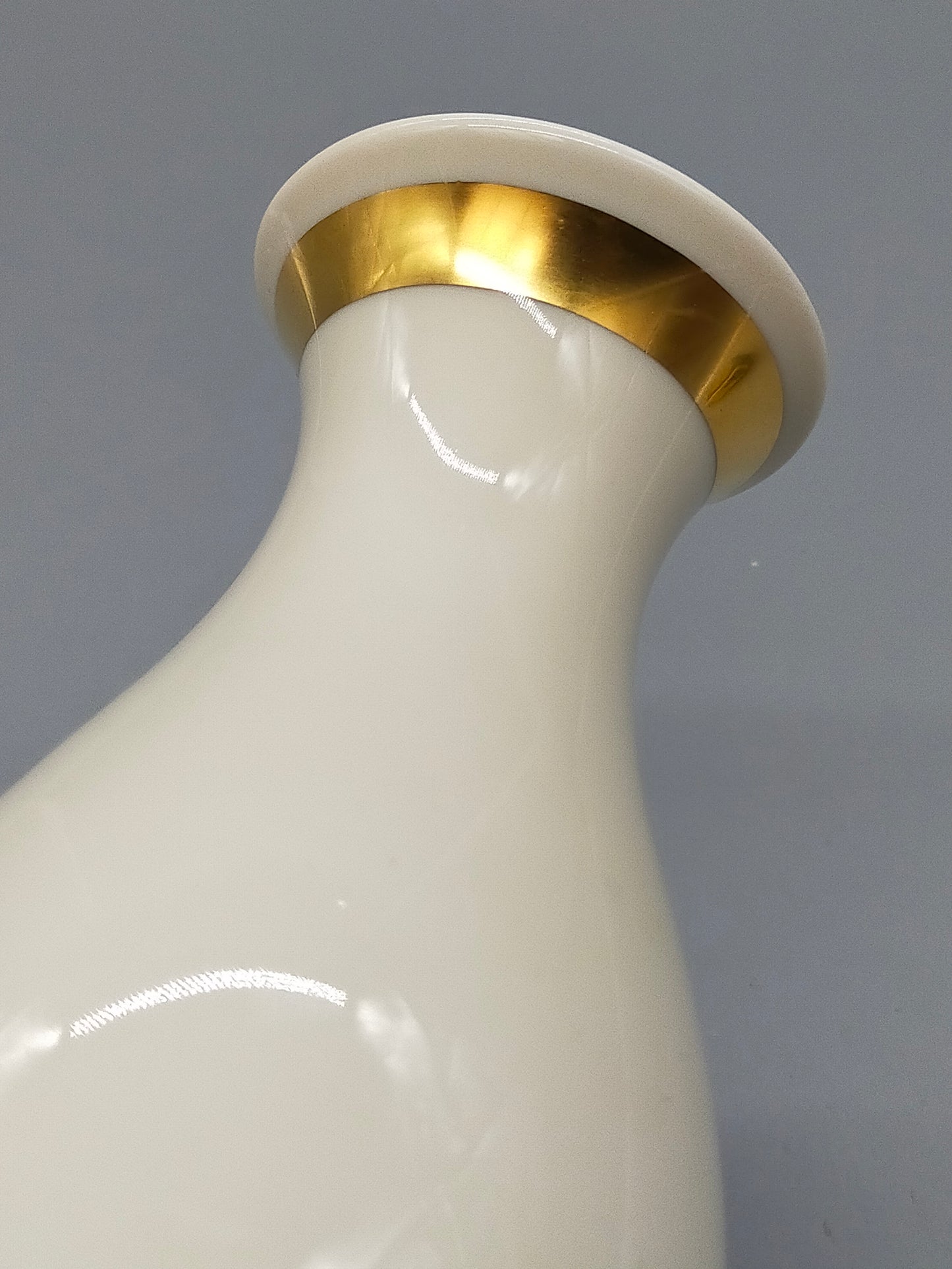 Fürstenberg Porzellan Vase Weiss Goldrand Elegantes Design