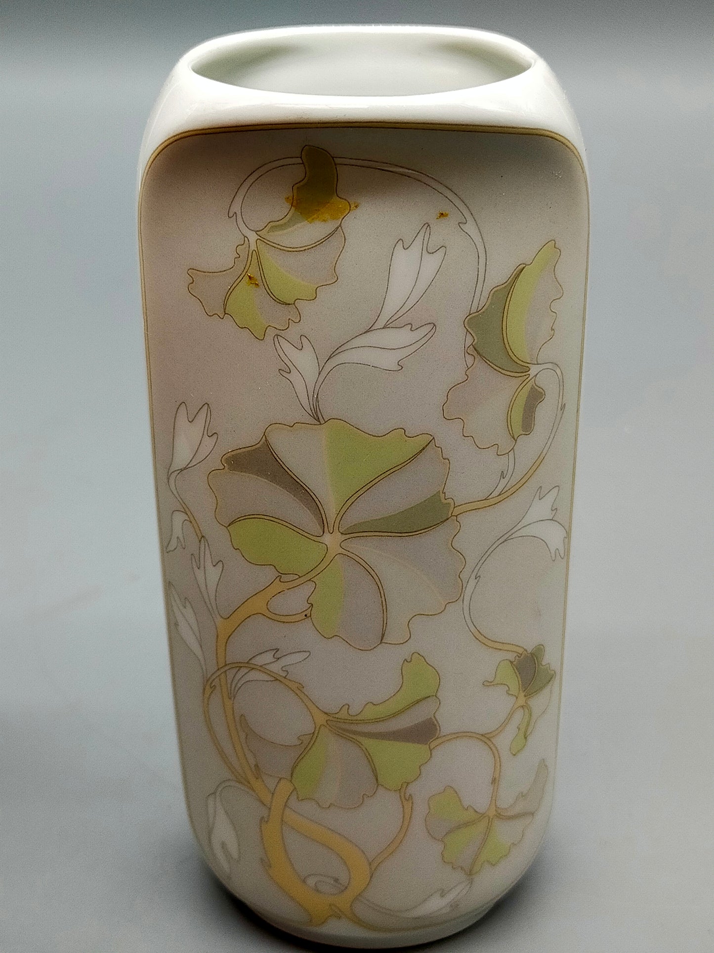 Elegante Kaiser Porzellan Vase Estelle Botanisches Jugenstil-Dekor
