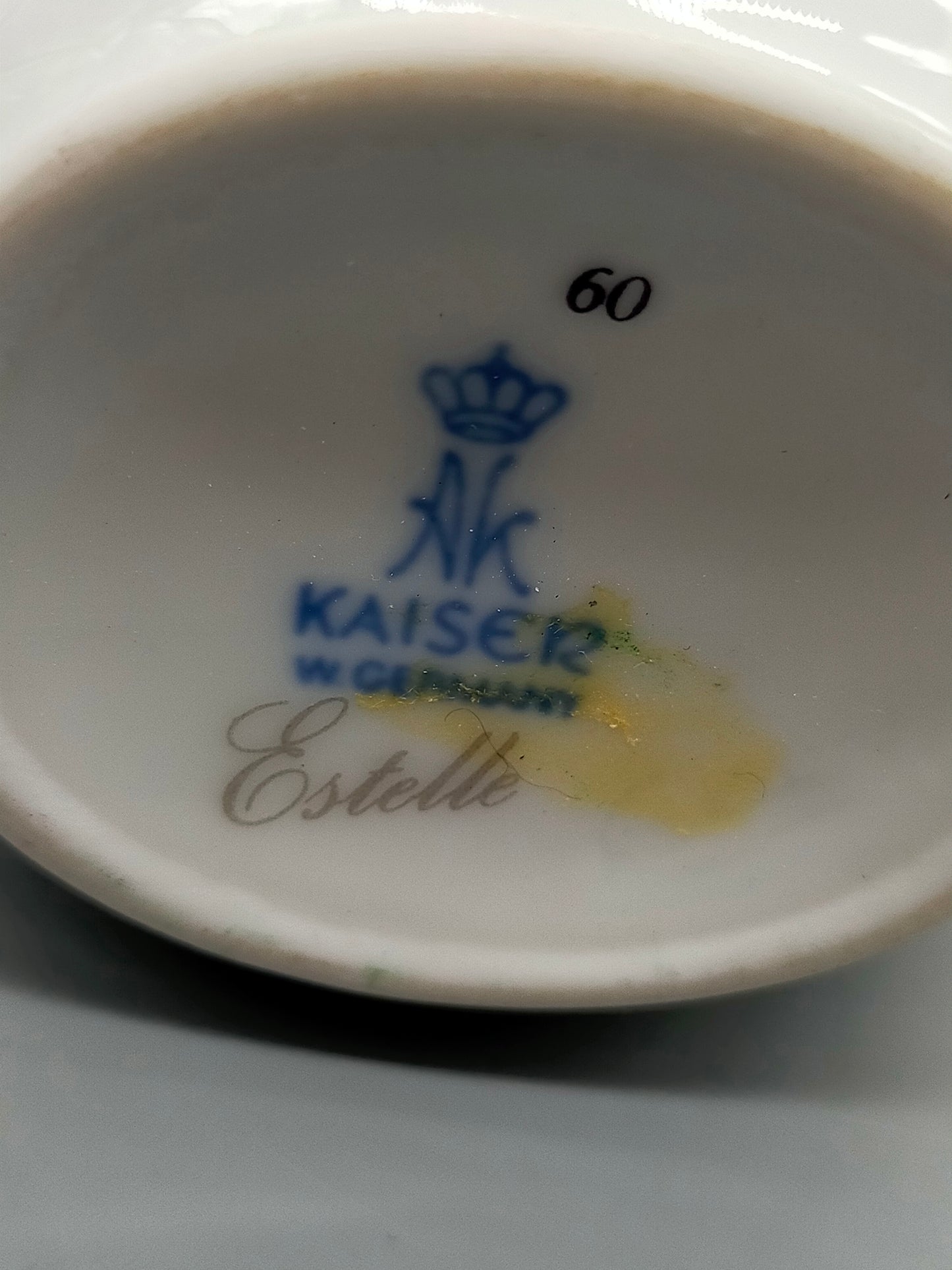 Elegante Kaiser Porzellan Vase Estelle Botanisches Jugenstil-Dekor