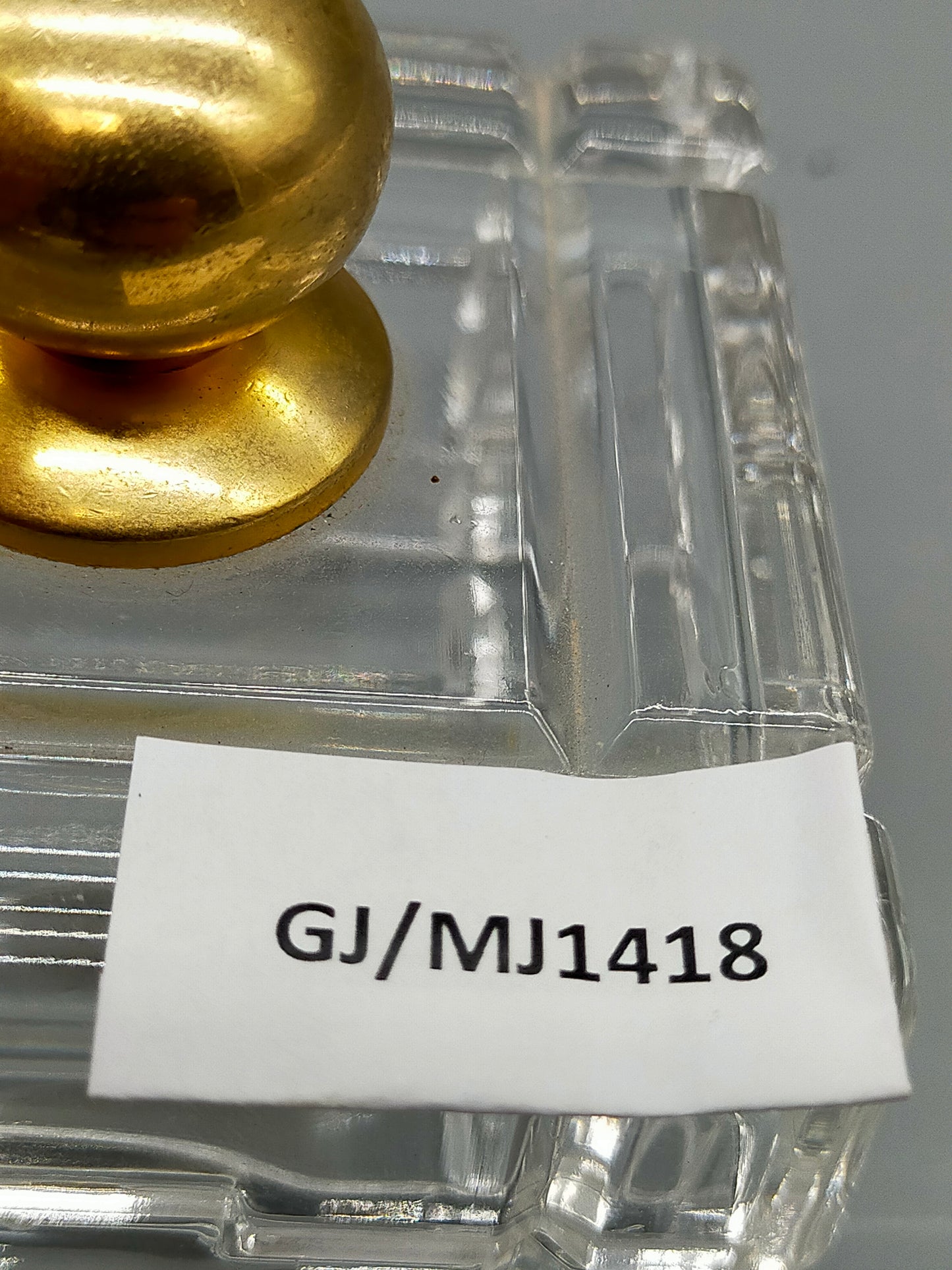 Elegante Glas Schatulle mit goldenem Knauf Dekorative Dosen Dose