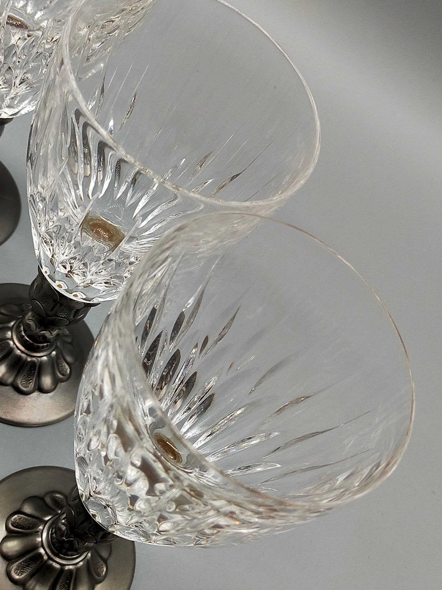Edles Set Cognacschwenker aus Kristallglas mit Zinnfuß