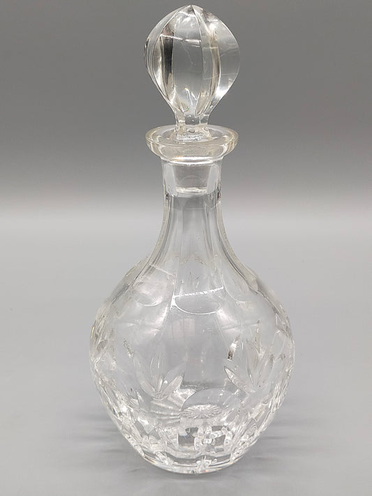 Elegante Kristall Karaffe mit Stöpsel Edle Glaskaraffe mit Schliff