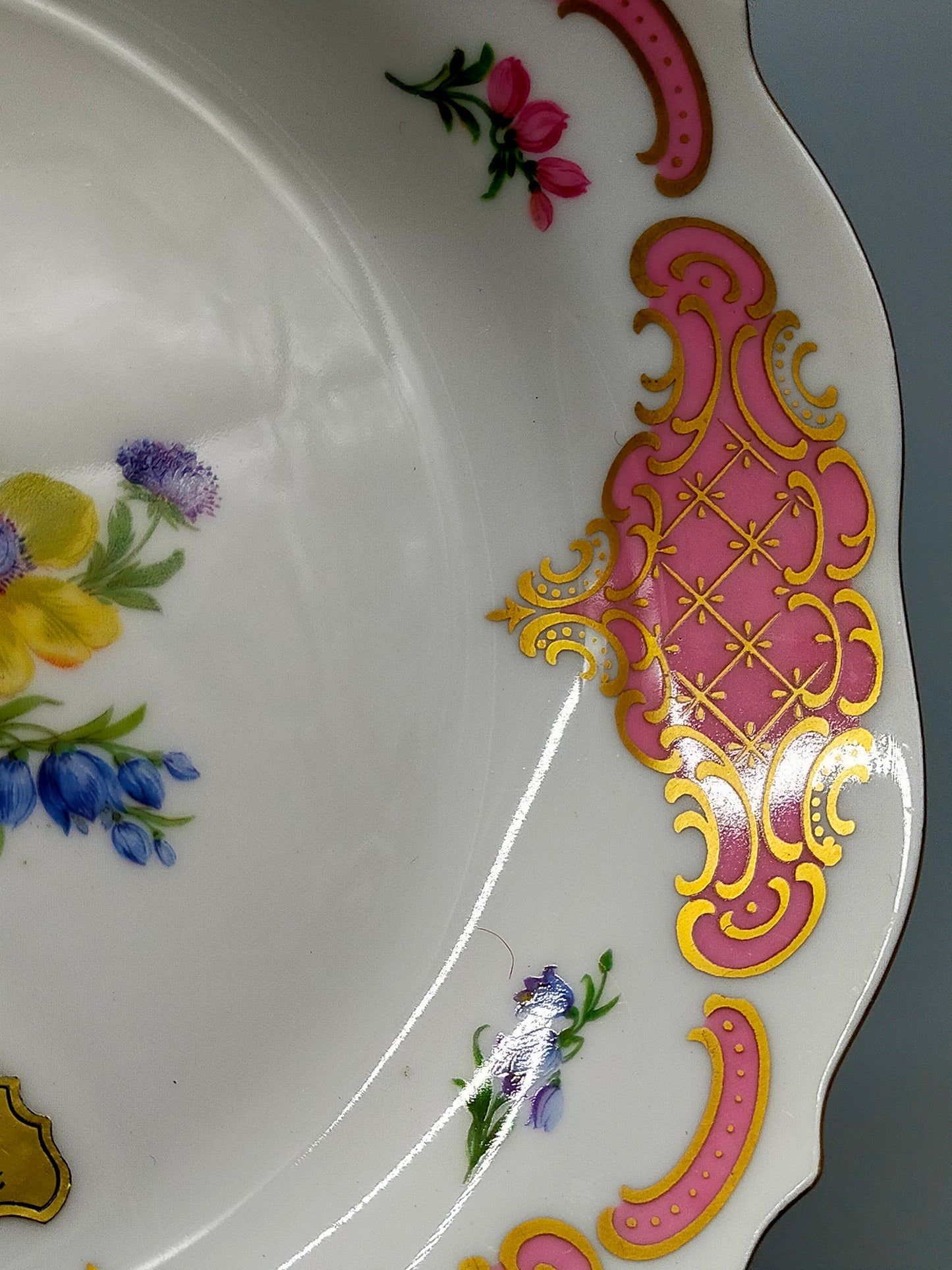 Lindner Kueps Bavaria Prinzess Porzellan Schale – Blumen & Golddekor