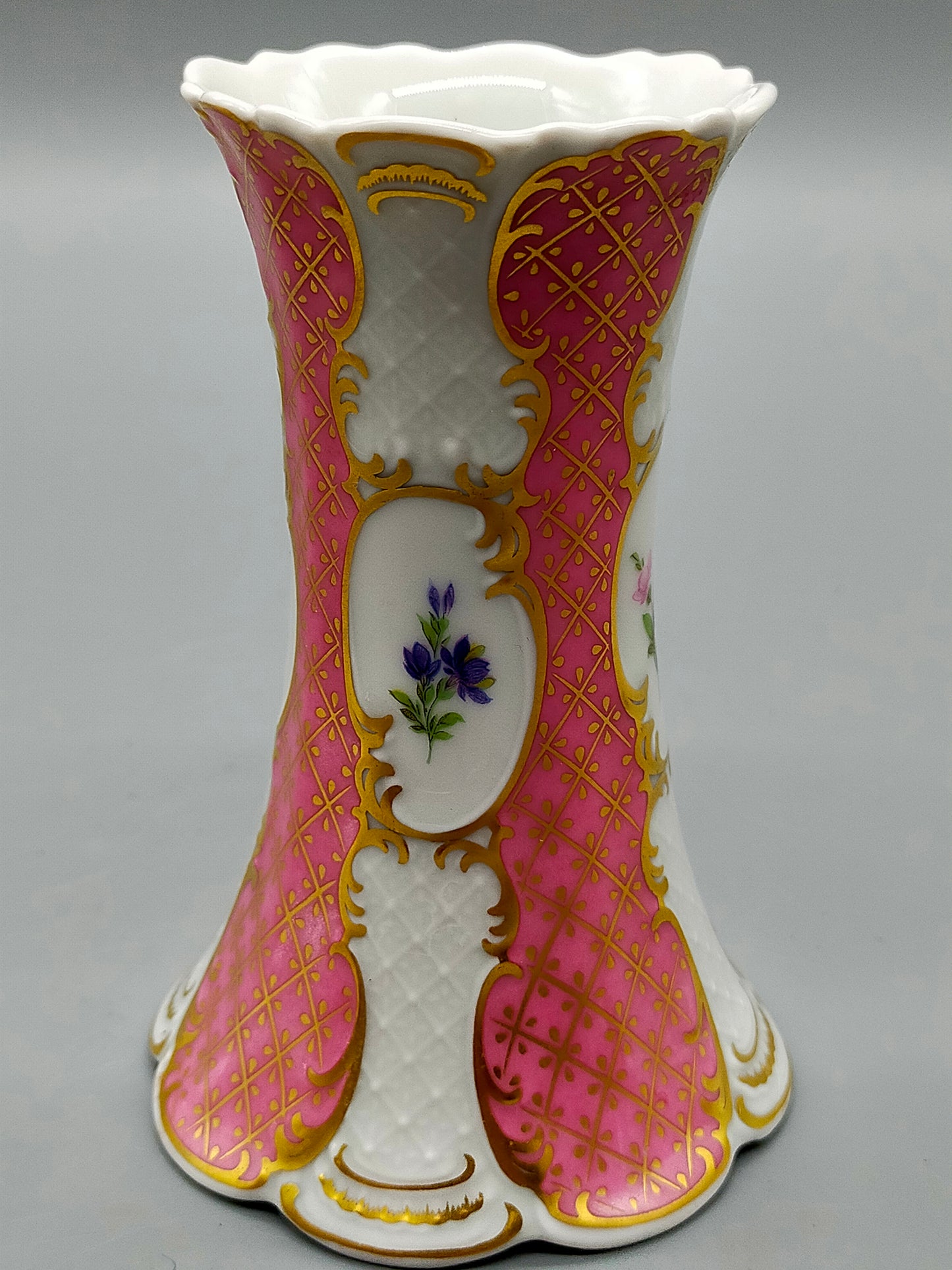 Lindner Kueps Bavaria Porzellan Vase Prinzess rosé mit Goldstaffage