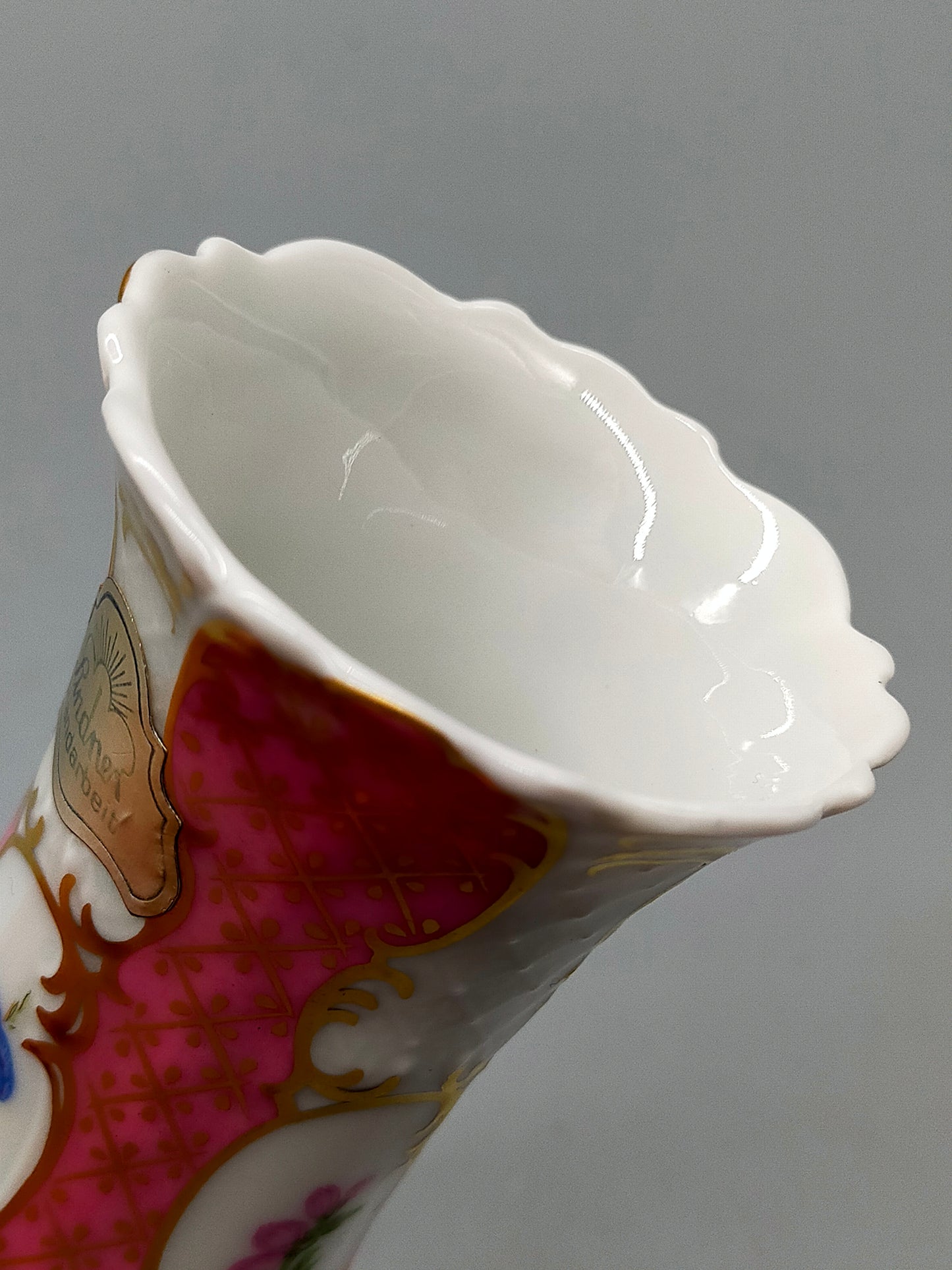 Lindner Kueps Bavaria Porzellan Vase Prinzess rosé mit Goldstaffage
