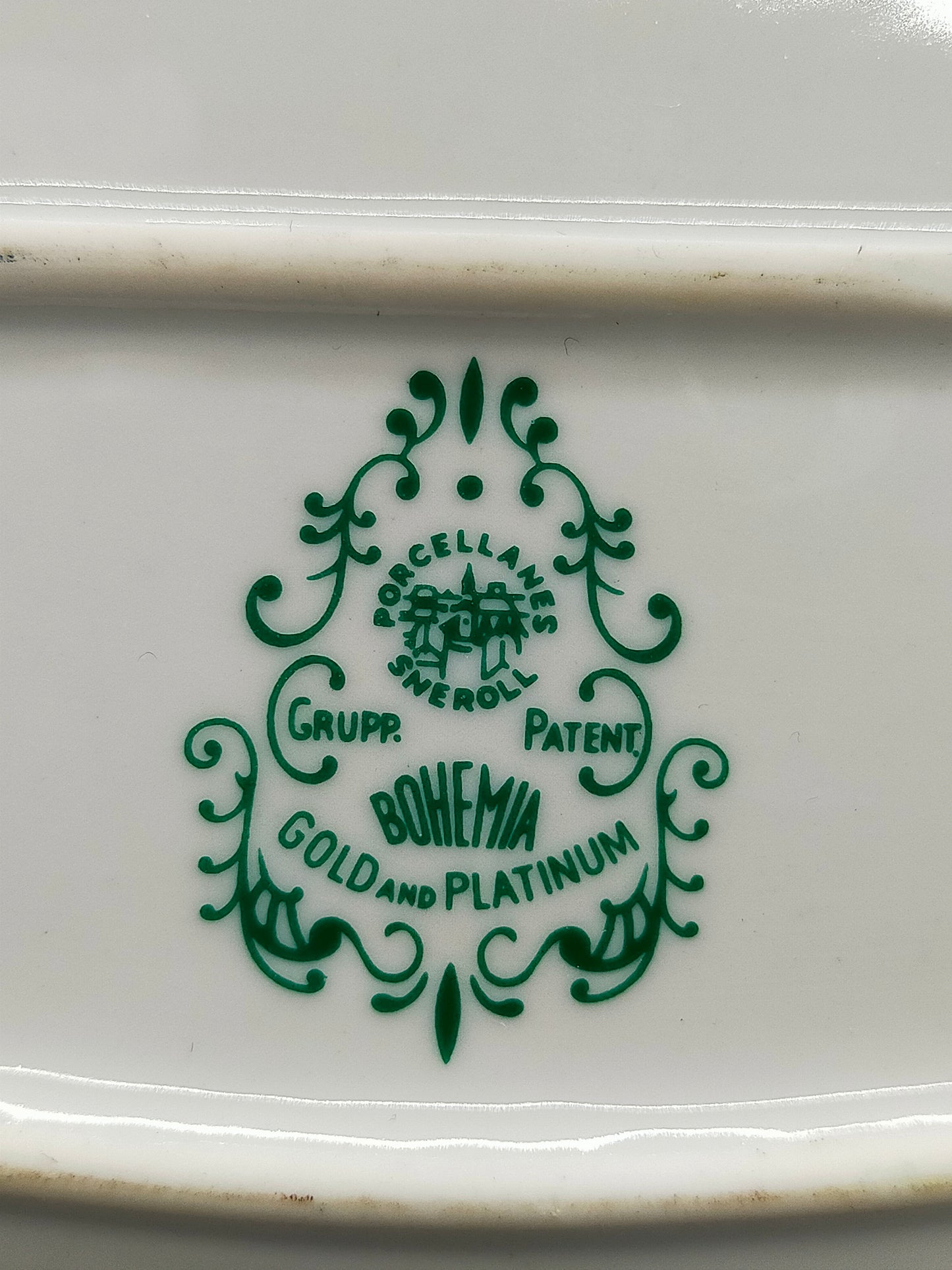 Bohemia Porzellan Schale Gold Platinum Sneroll – Prunkvolle Servierschale