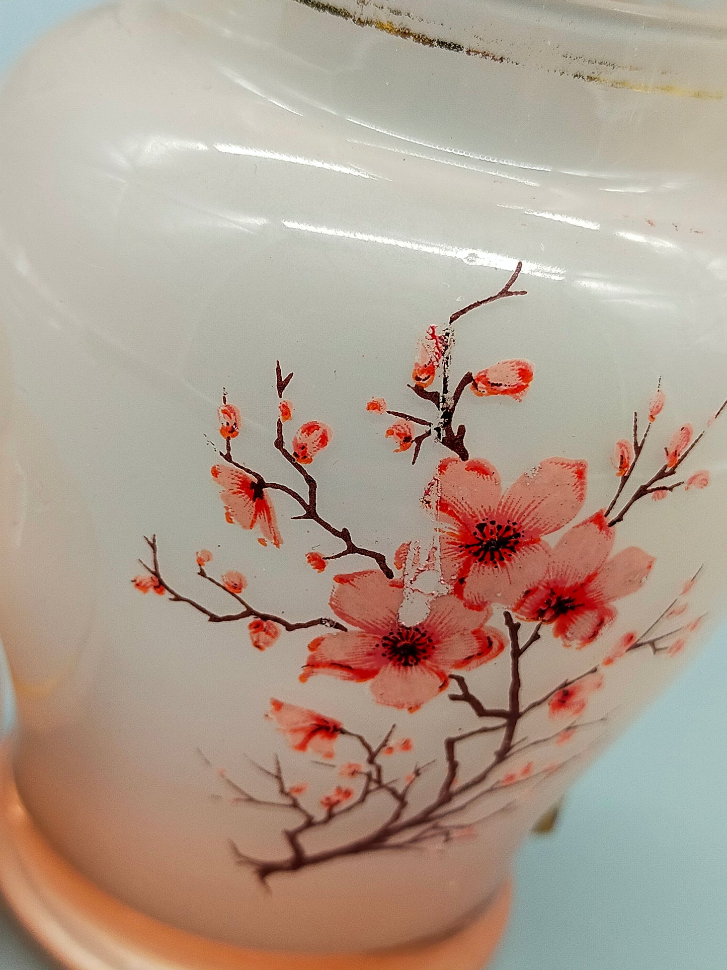 Italienische Satinierte Glasdose mit Deckel & Kirschblüten aus Italy