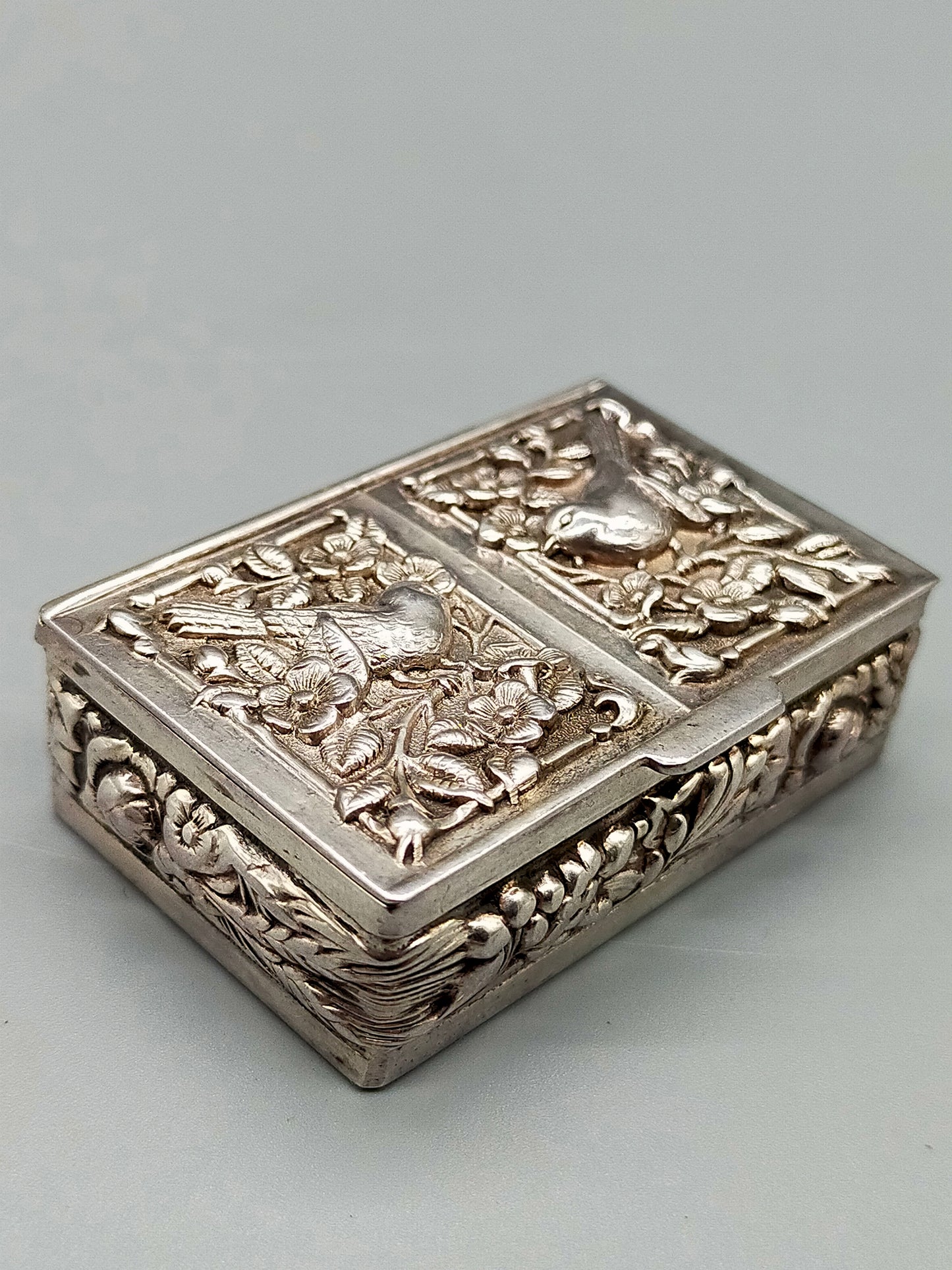 Edle 925 Silber Dose mit Vogelmotiv Antike Schatulle Vergoldet