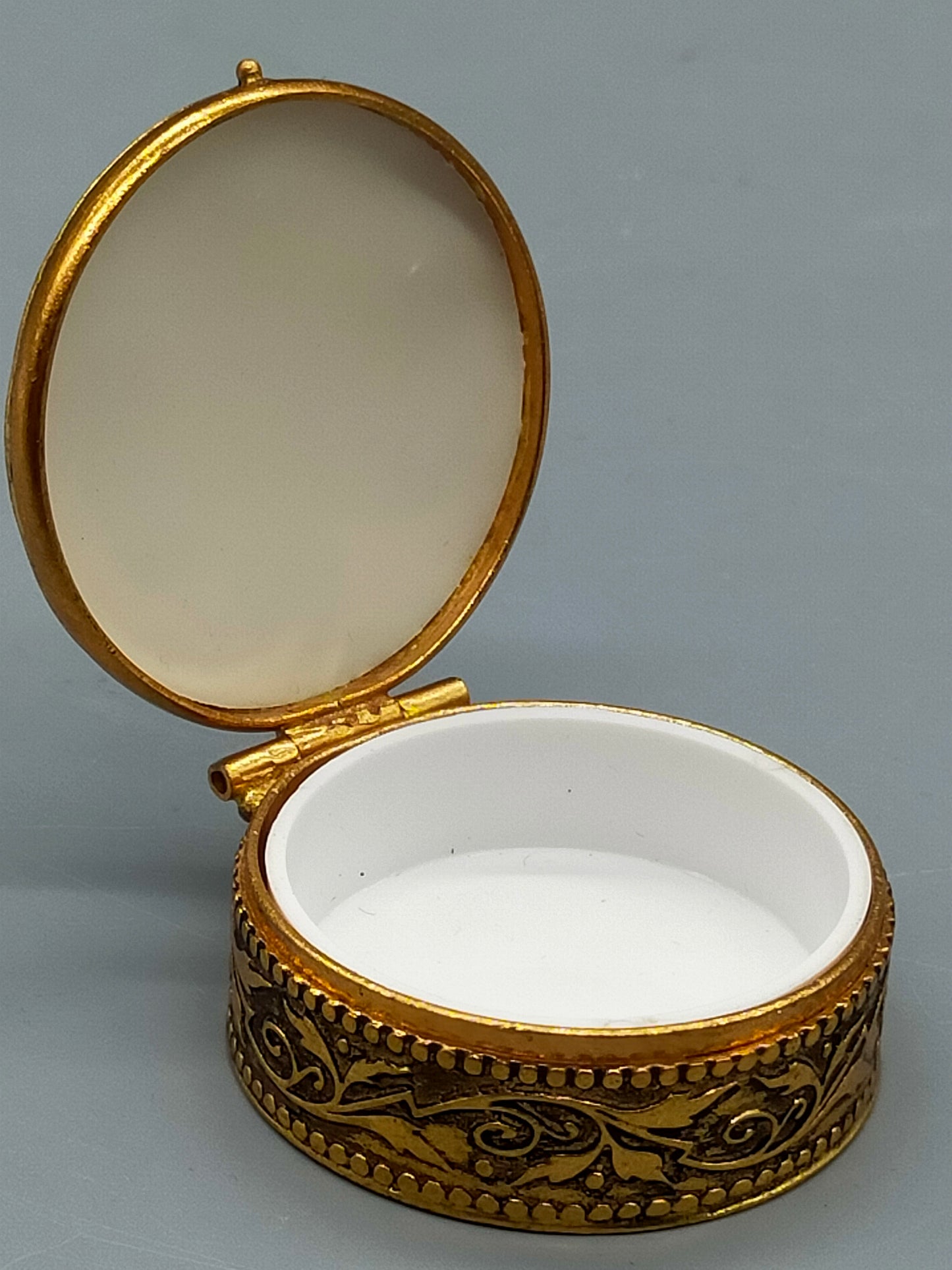 Edle Vintage Silber Pillendose mit Rosa Steinen – Elegante Schatulle