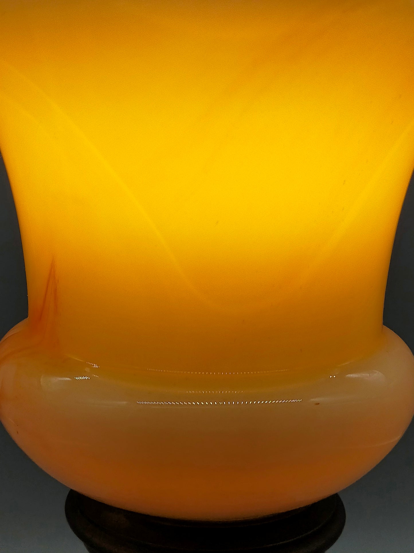 Antike Tischlampe Neoklassizismus Säule mit Glas Schirm