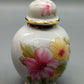 Porzellan Deckeldose T. Limoges Blumenmotiv mit Goldverzierungen