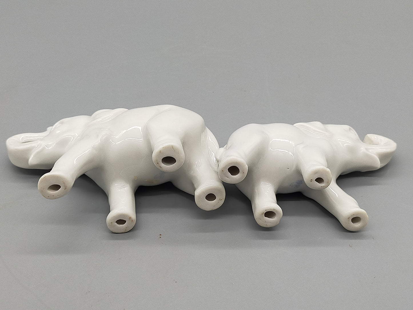 Zwei Elefanten Figuren aus Wagner & Apel Deko Porzellanfiguren Set