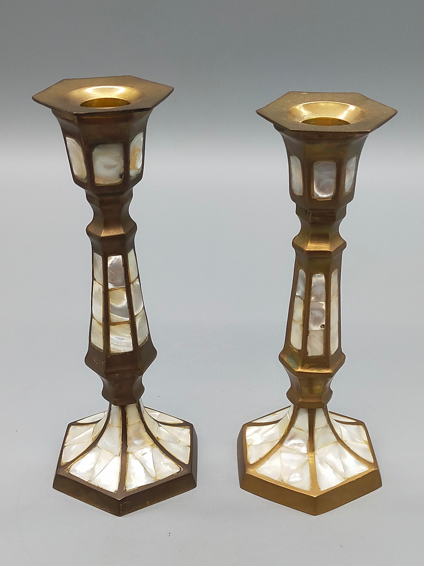 Elegante Messing Kerzenständer mit Perlmutt – 2er Set Tischleuchter