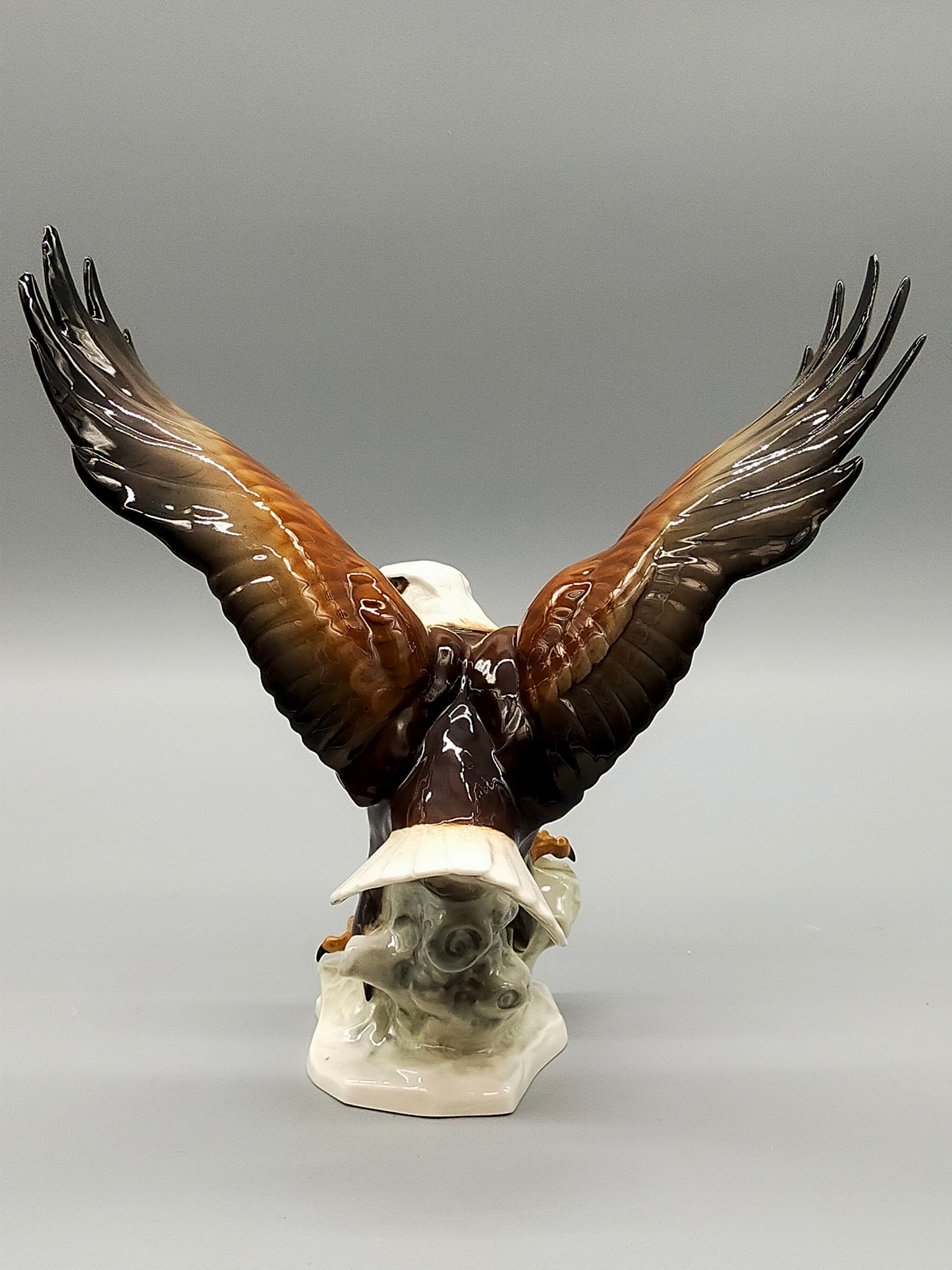 Hutschenreuther – Porzellanfigur Fliegender Adler  Porzellan