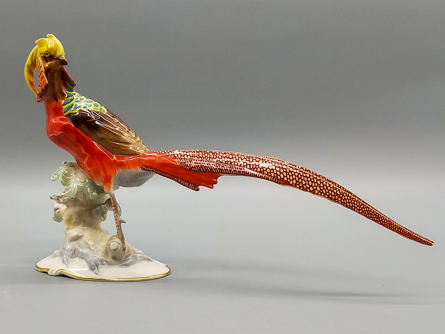 Exquisite Hutschenreuther Porzellanfigur Goldfasan