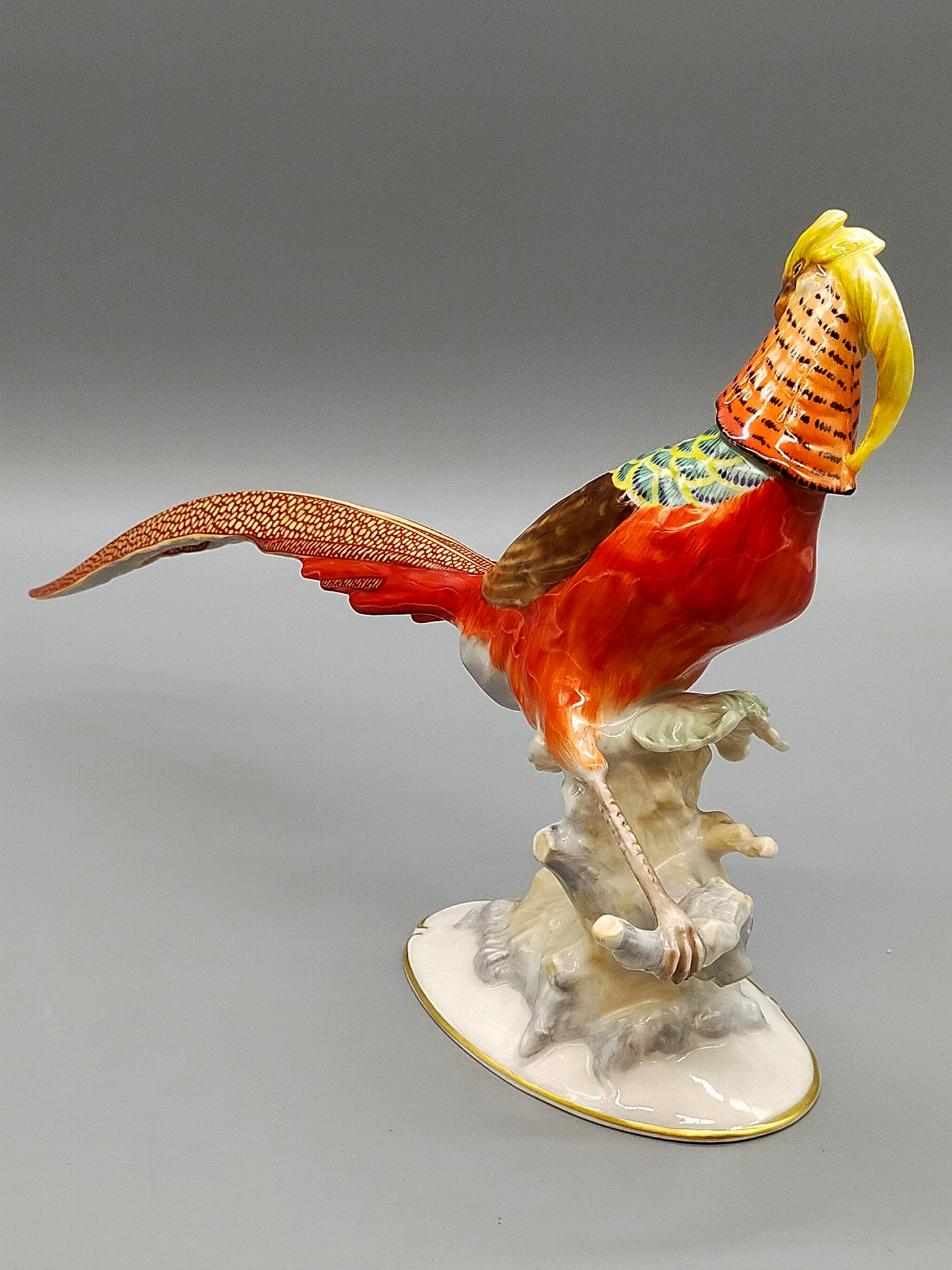 Exquisite Hutschenreuther Porzellanfigur Goldfasan