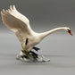 Elegante Hutschenreuther Porzellanfigur Einfallender Schwan Kunstabteilung