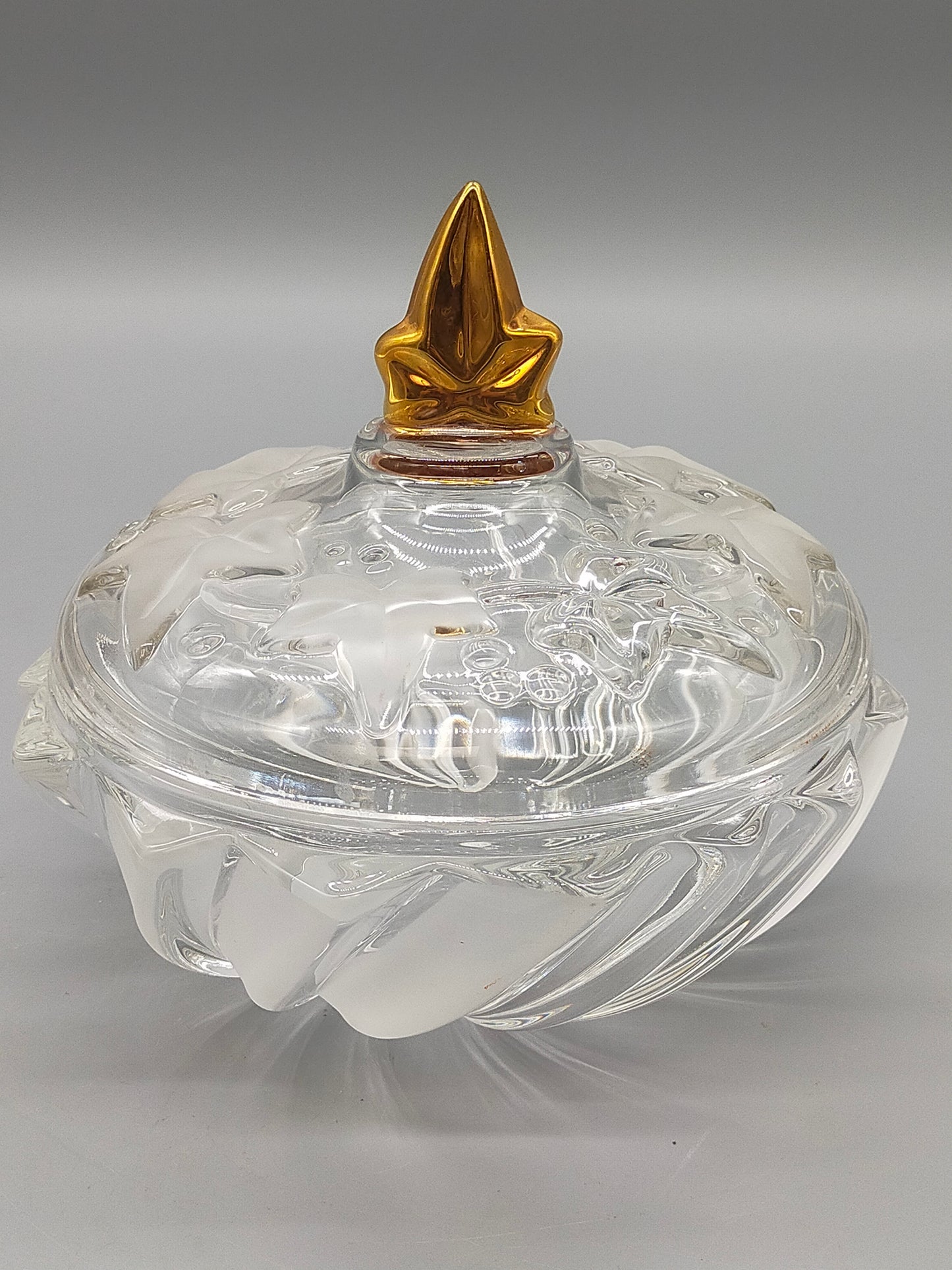 Elegante Kristall Bonbonniere mit Goldknauf – Edle Glasdose