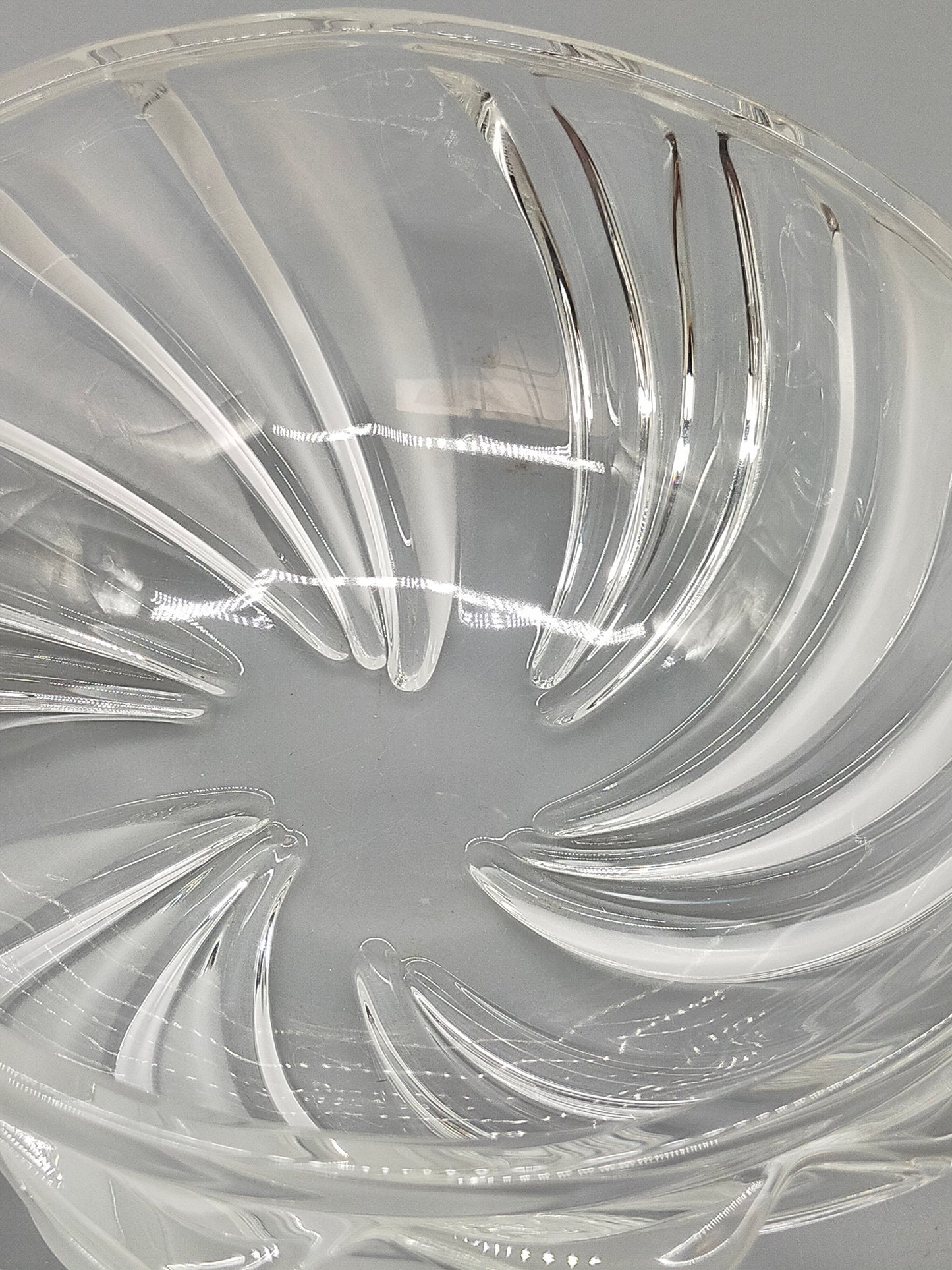 Elegante Kristall Bonbonniere mit Goldknauf – Edle Glasdose