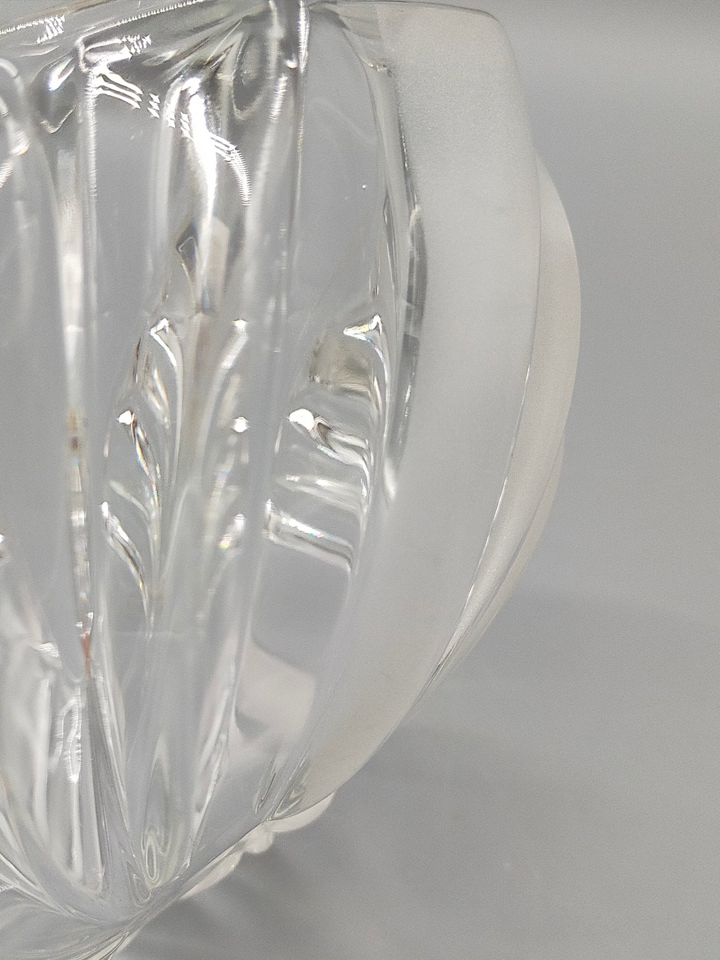 Elegante Kristall Bonbonniere mit Goldknauf – Edle Glasdose