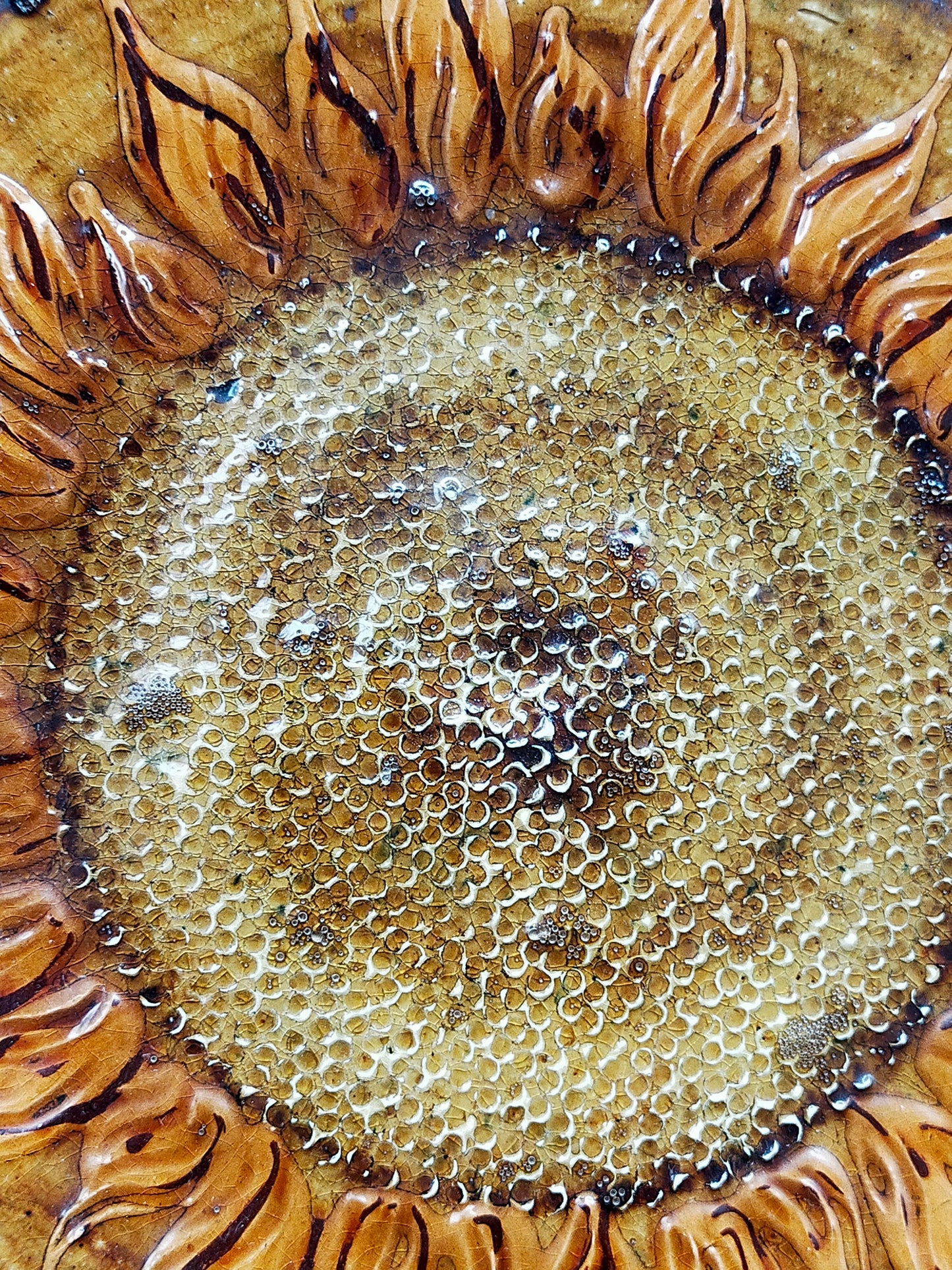 Großer Keramik Wandteller – Sonnenblume Relief Studio Keramik