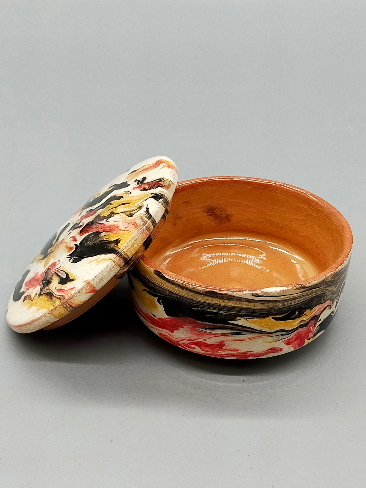 Dekorative Keramik Dose mit Deckel – Marmoriertes Raku-Design