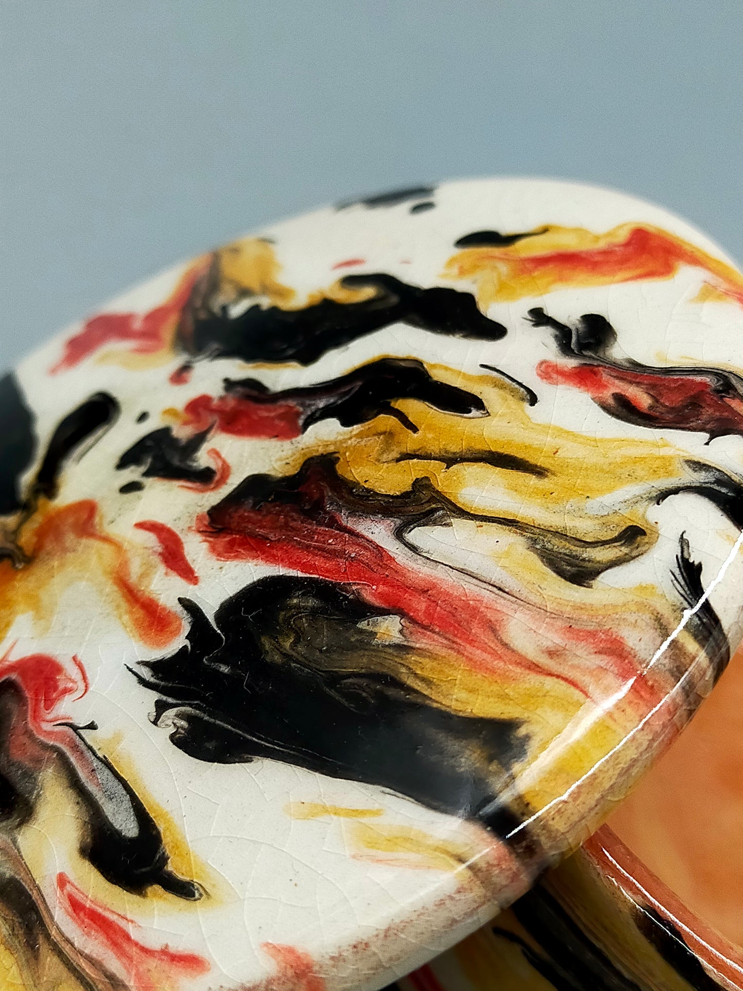 Dekorative Keramik Dose mit Deckel – Marmoriertes Raku-Design