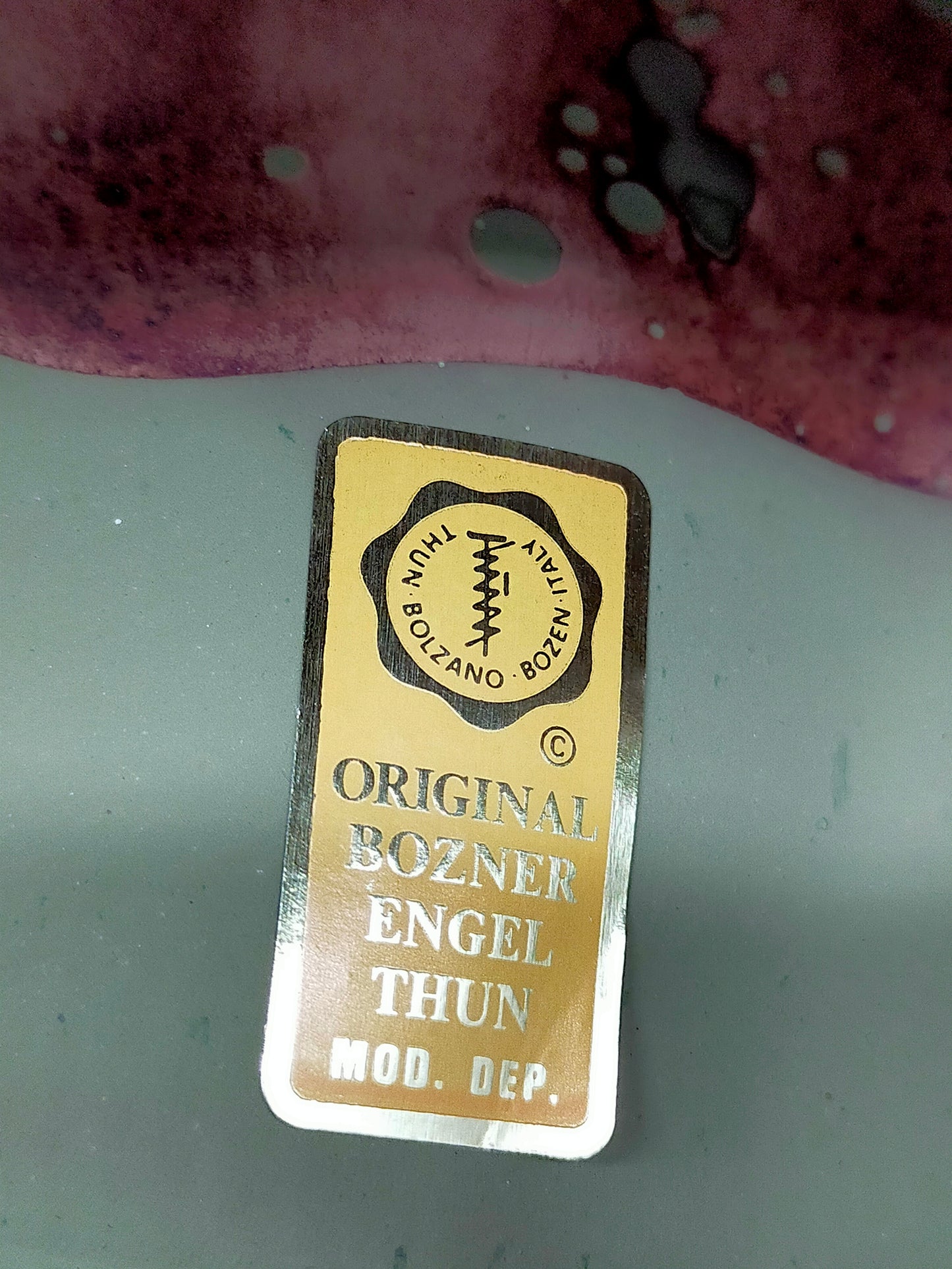 Original Bozner Engel THUN – Große Engel Figur in Grün mit Kerzenhalter