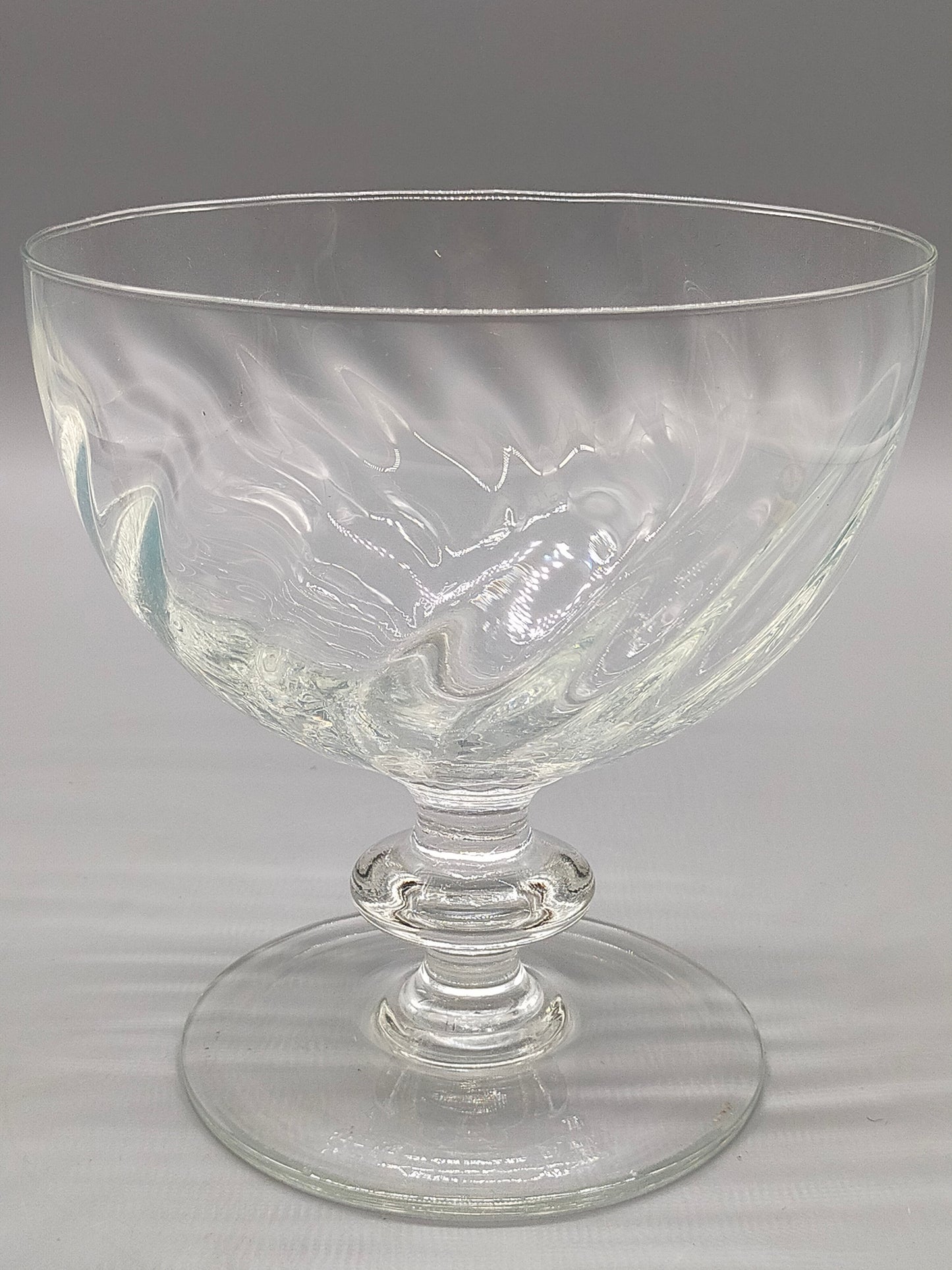Elegante Kristall Glas Fußschale mit Wirbelmuster – Große Dekorschale