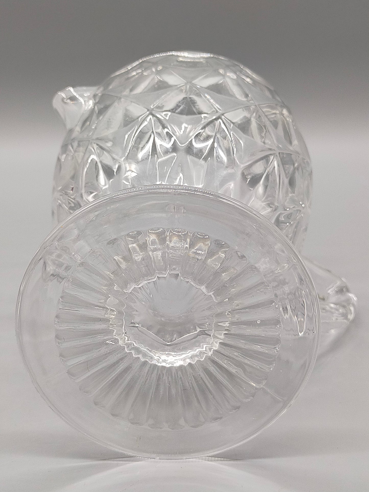 Kristallglas Krug mit Schliff – Vintage Glaskanne mit Henkel