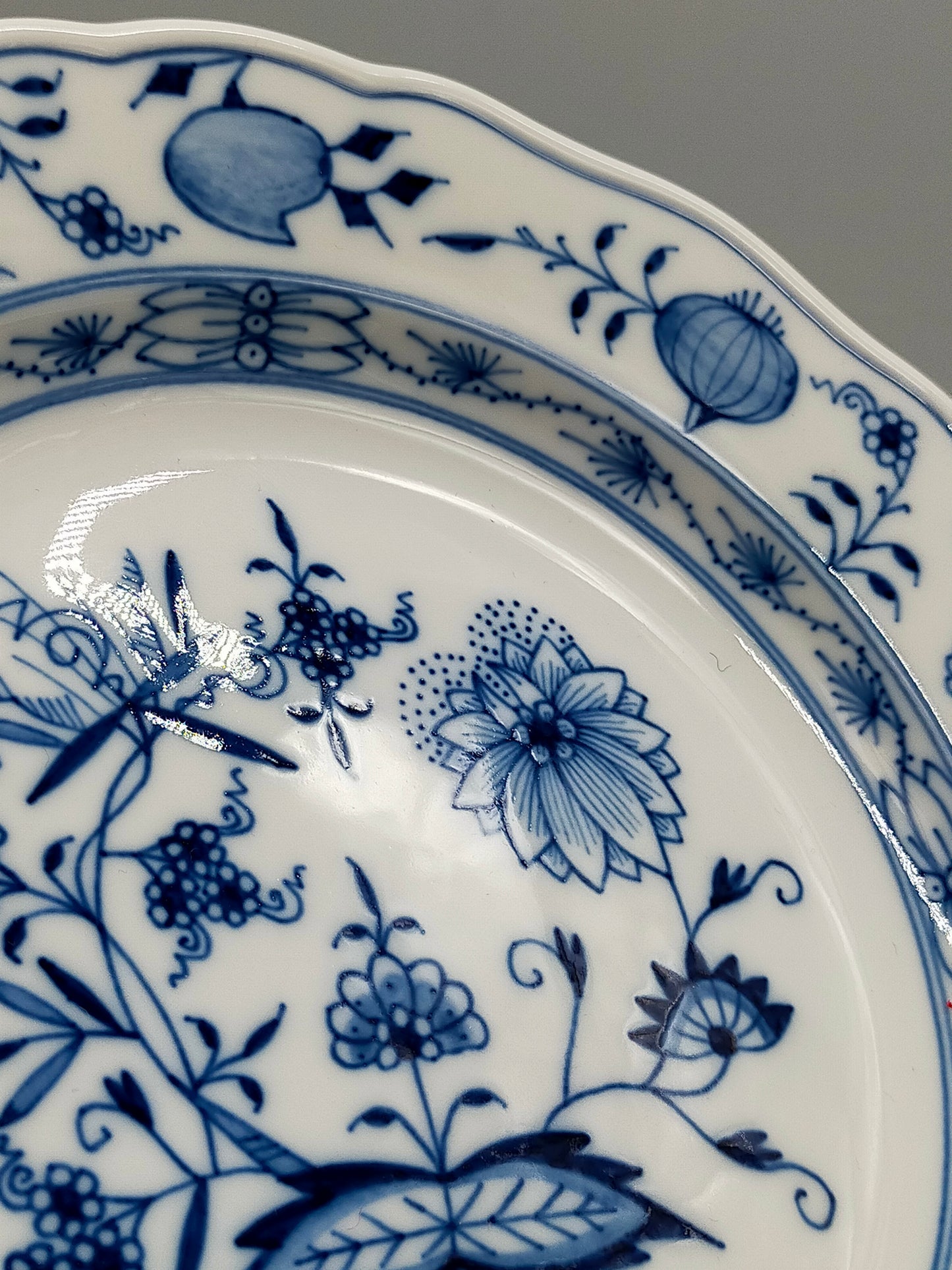 Meissen Porzellan Teller – Klassisches Zwiebelmuster Kobaltblau