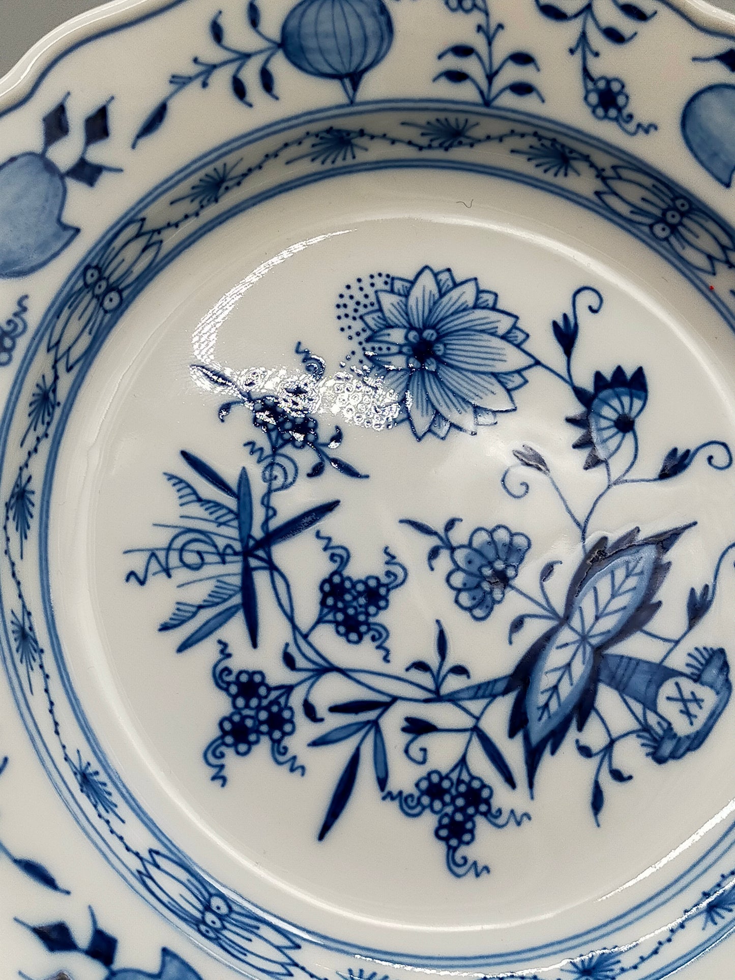 Meissen Porzellan Teller – Klassisches Zwiebelmuster Kobaltblau