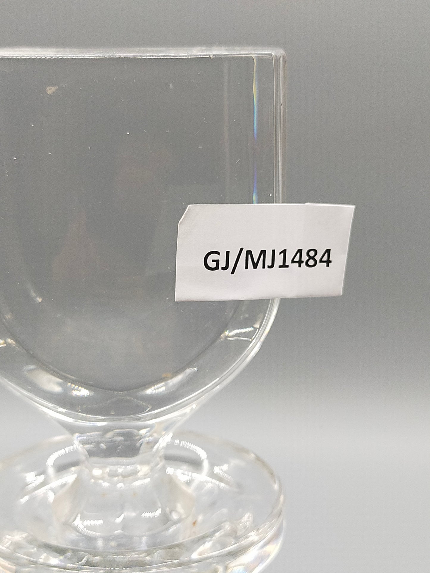 Elegante Glaskaraffe – Edler Dekanter mit Stopfen