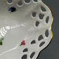 Elegante Bareuther Porzellan Schale – Durchbrochener Rand mit Blumenbukett