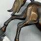 Elegante Bronze Skulptur – Edles Pferd auf Marmorsockel