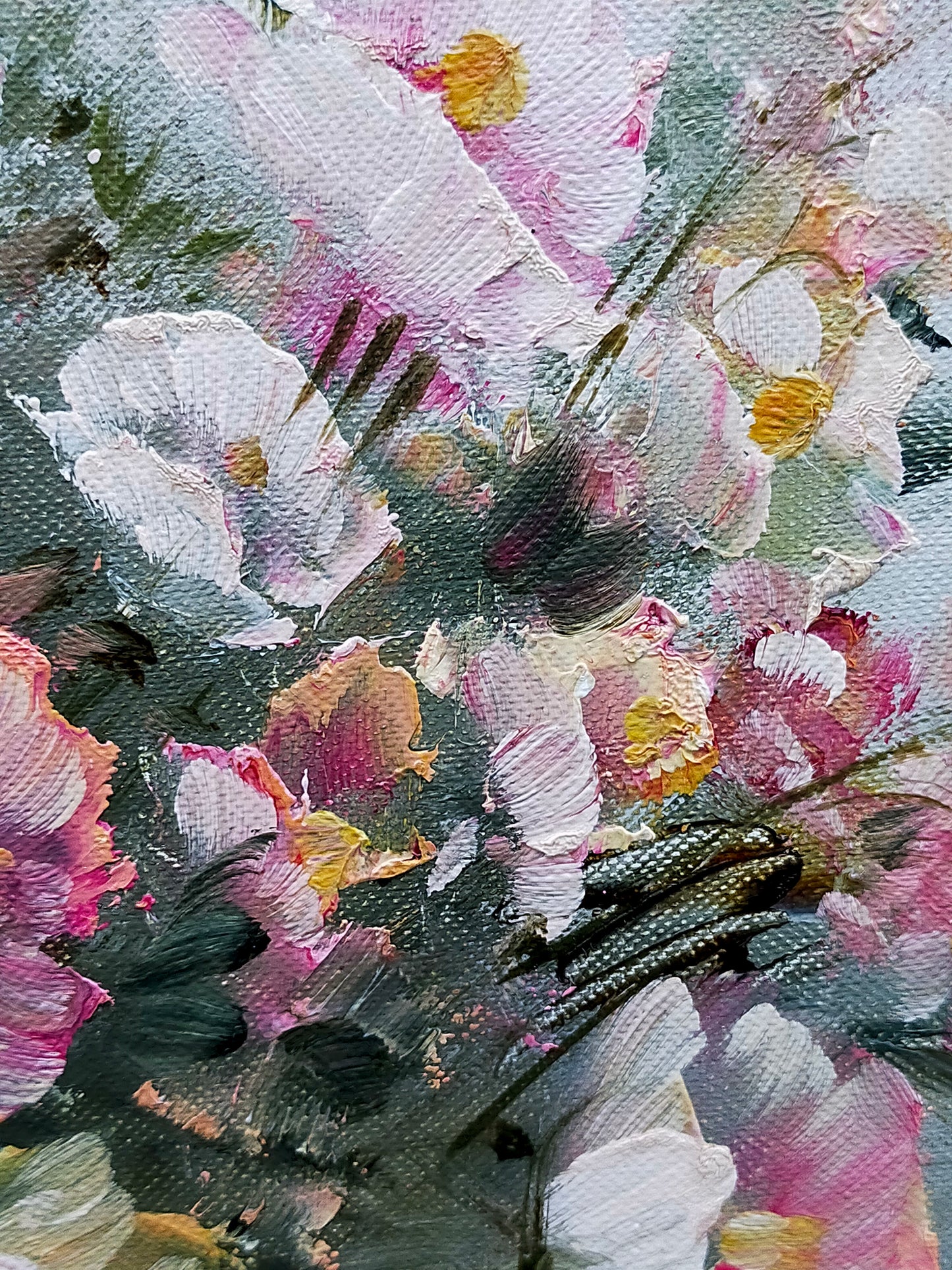 Elegantes Ölgemälde – Blumenstrauß in Korb von Zaliki