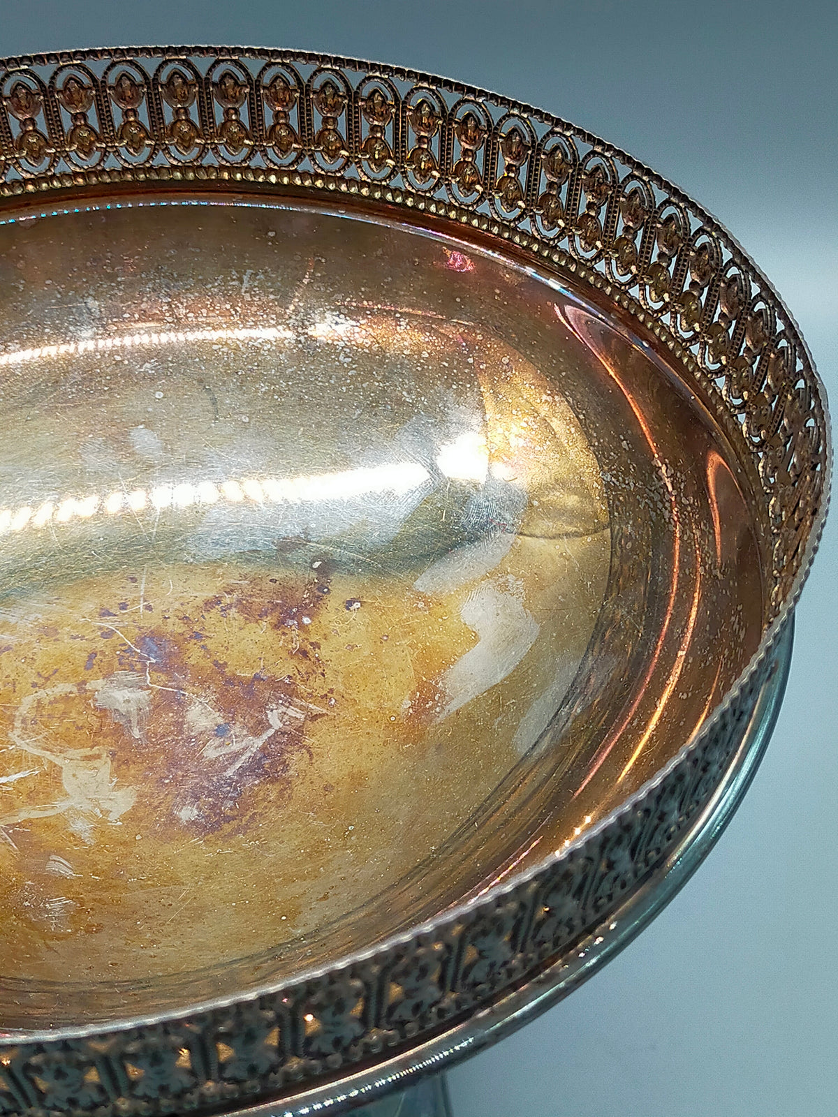 Elegante Versilberte Prunk-Aufsatzschale – Dekorative Fußschale Antik-Stil