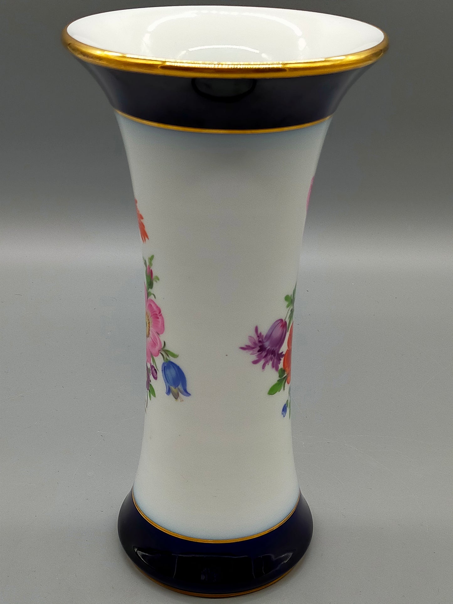 Meissen Porzellanvase – Handbemalte Trompetenvase Blumen 1 Wahl