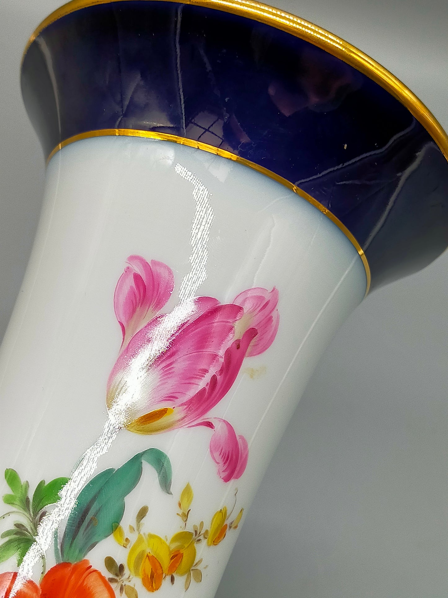 Meissen Porzellanvase – Handbemalte Trompetenvase Blumen 1 Wahl
