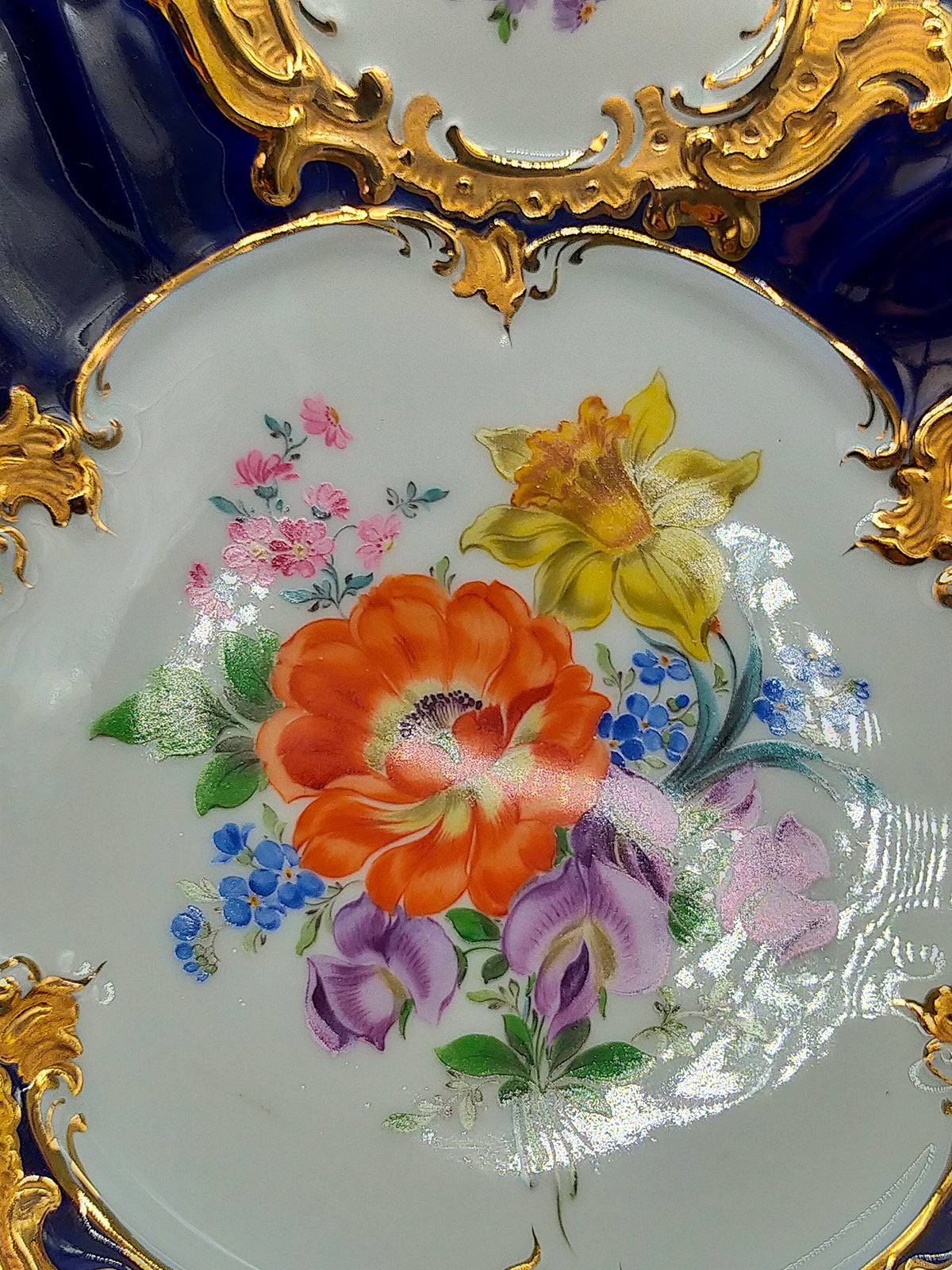 Ehemalige Meissen Porzellan Teller – Handbemalt Gold Kobaltblau