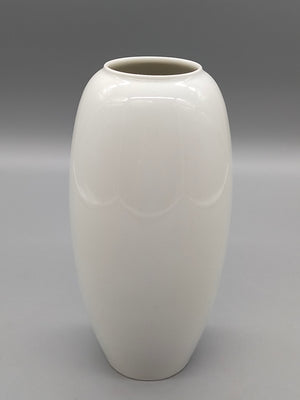Heinrich Selb Porzellan Vase – Weiße Designer Vase mit Relieffeld