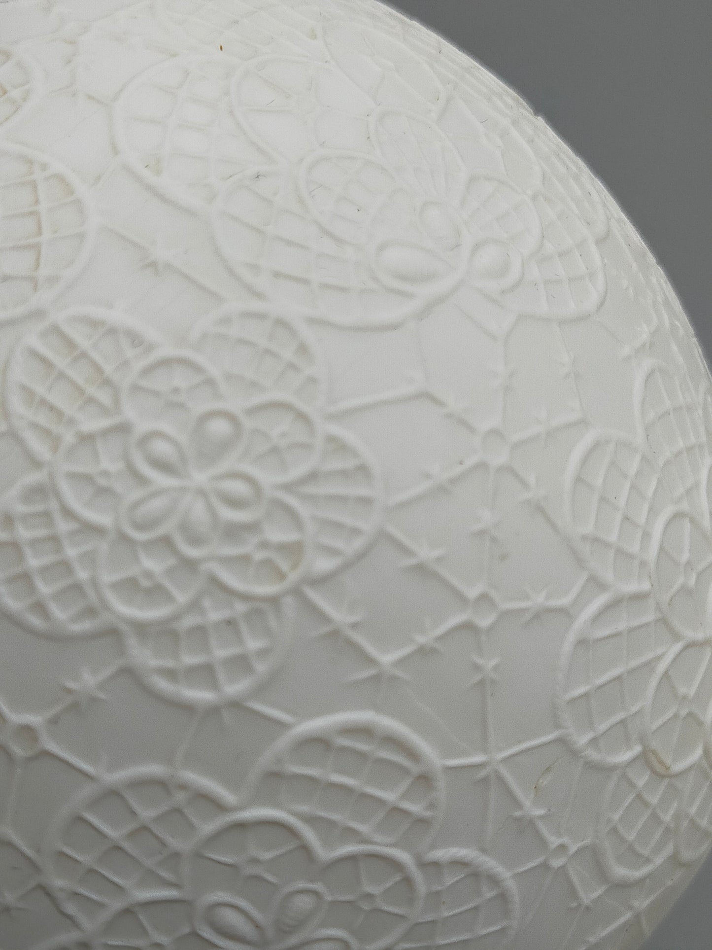 Kaiser Porzellan Vase Spitzenrelief – Elegant Weiß