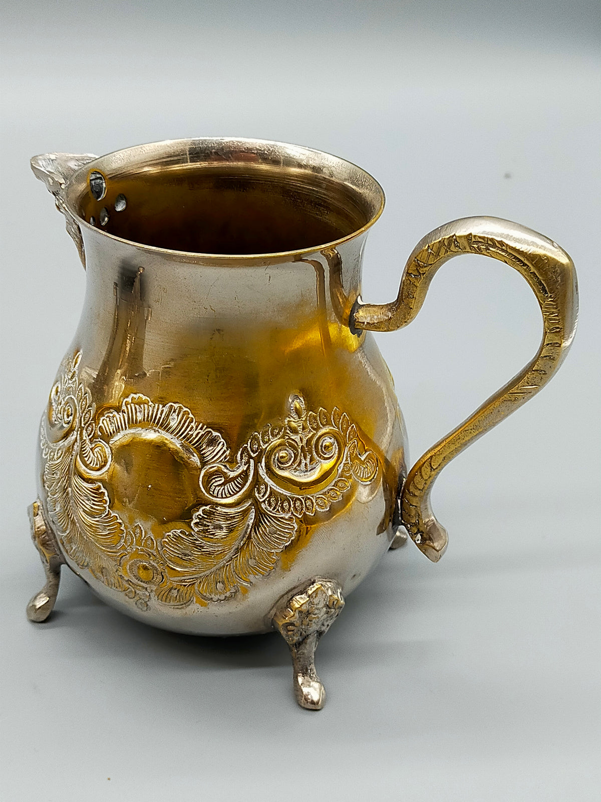 Orientalisches Tee- und Kaffeeset – Versilberte Kanne, Zuckerdose & Gießer