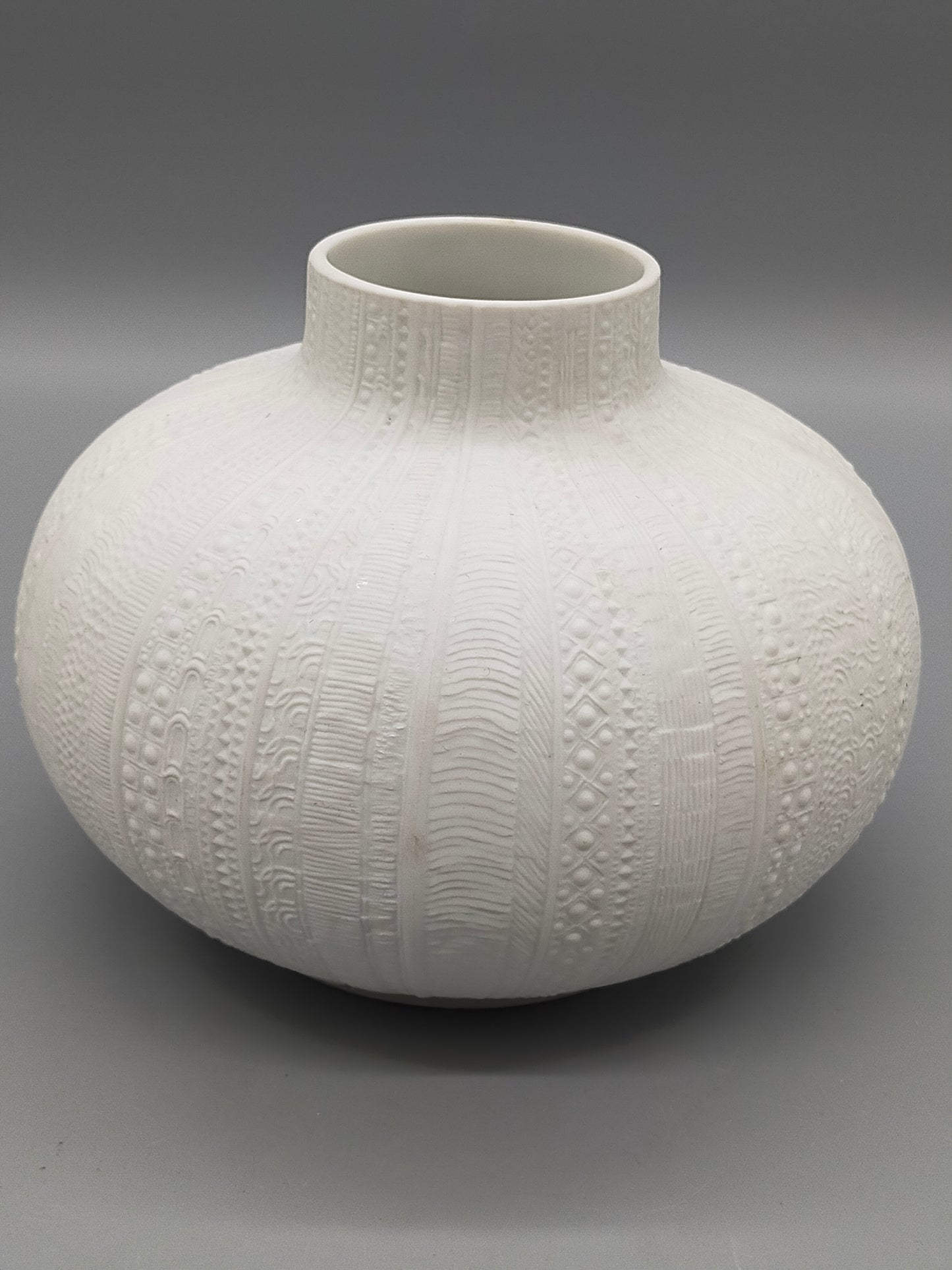 Heinrich Germany Bisquitporzellan Vase – Mid-Century Strukturvase