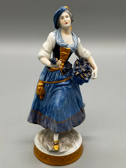 Elegante Thüringen Porzellanfigur – Edle Dame mit Blumenkorb
